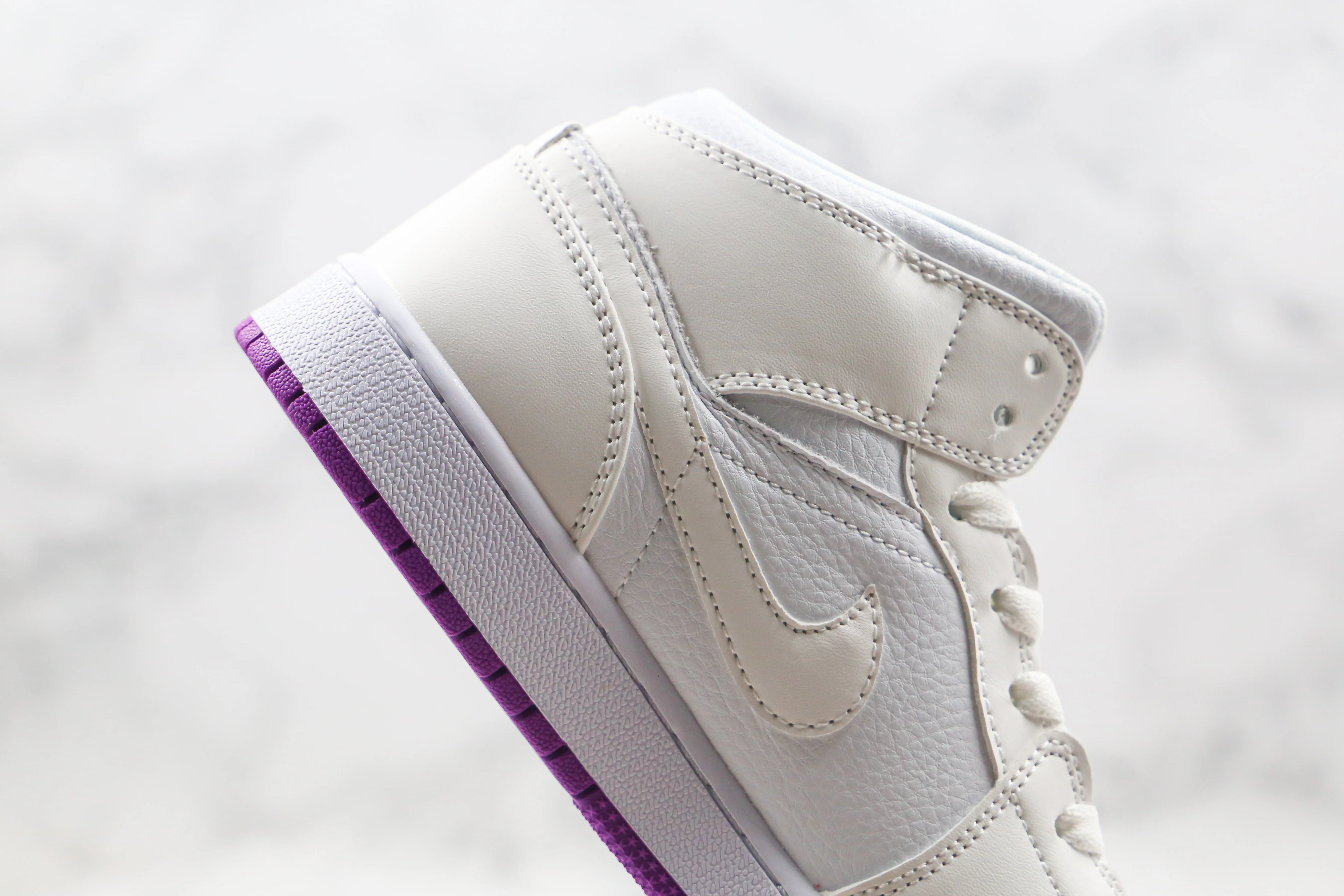 Réplica AIR JORDAN 1 Mid Sneaker