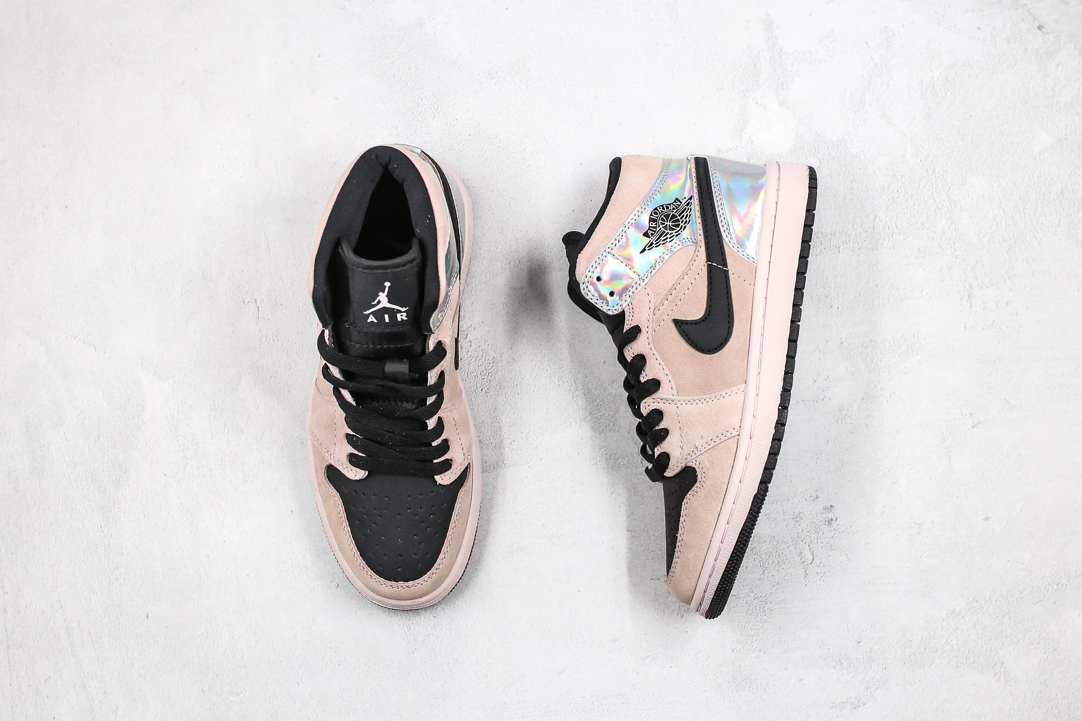 Réplica AIR JORDAN 1 mid Sneaker