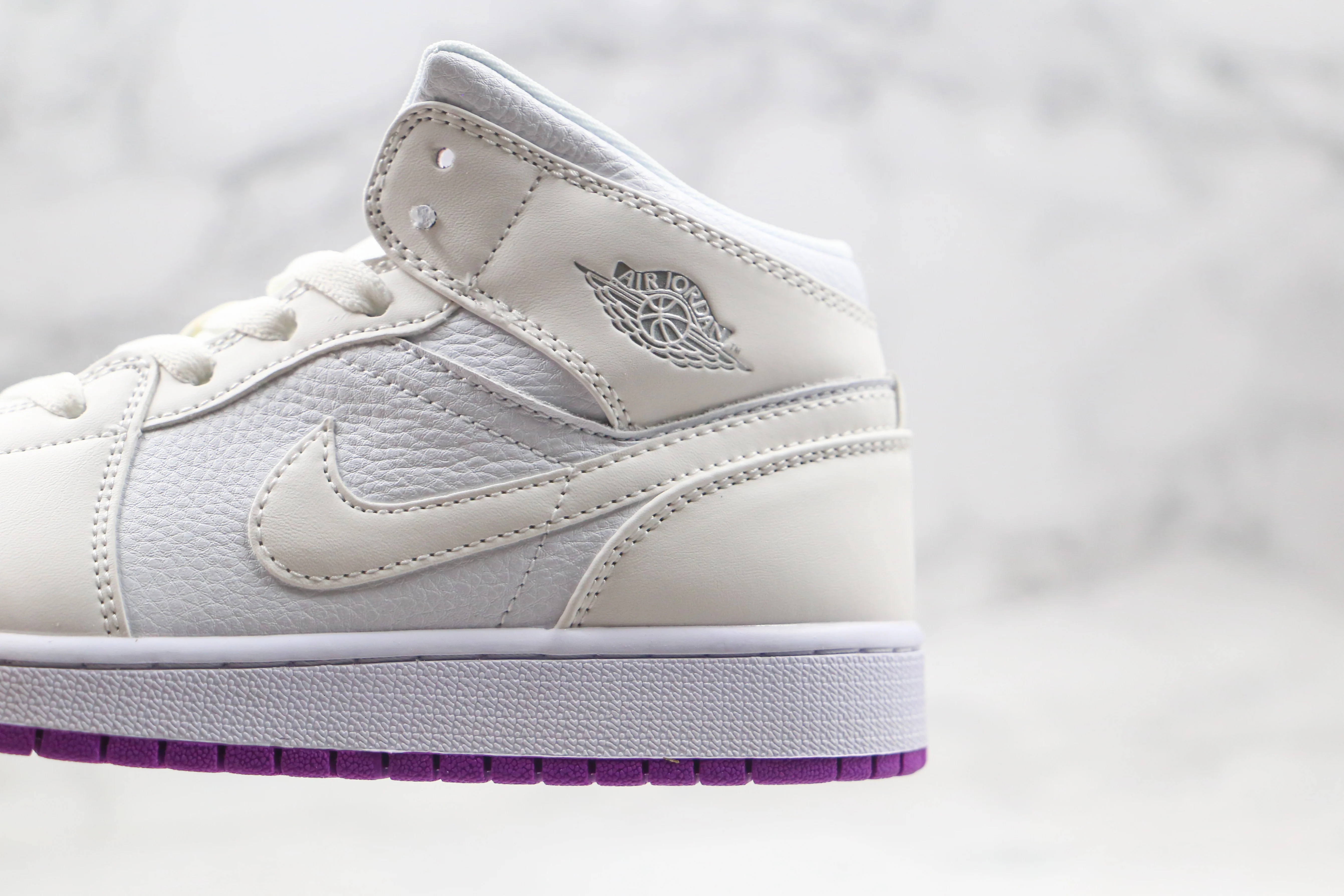 Réplica AIR JORDAN 1 Mid Sneaker
