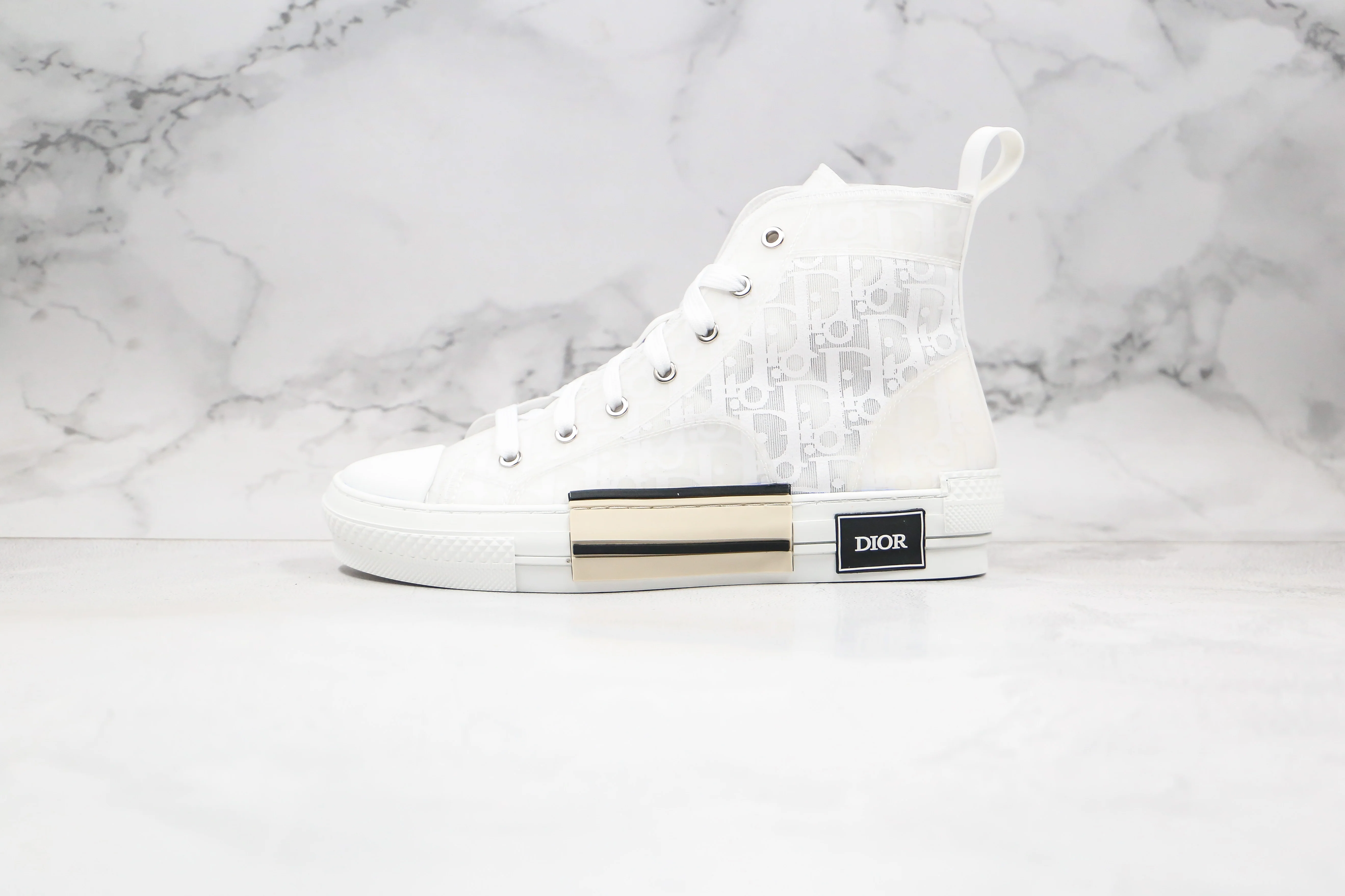 Réplica DIOR HIGH WHITE Sneaker