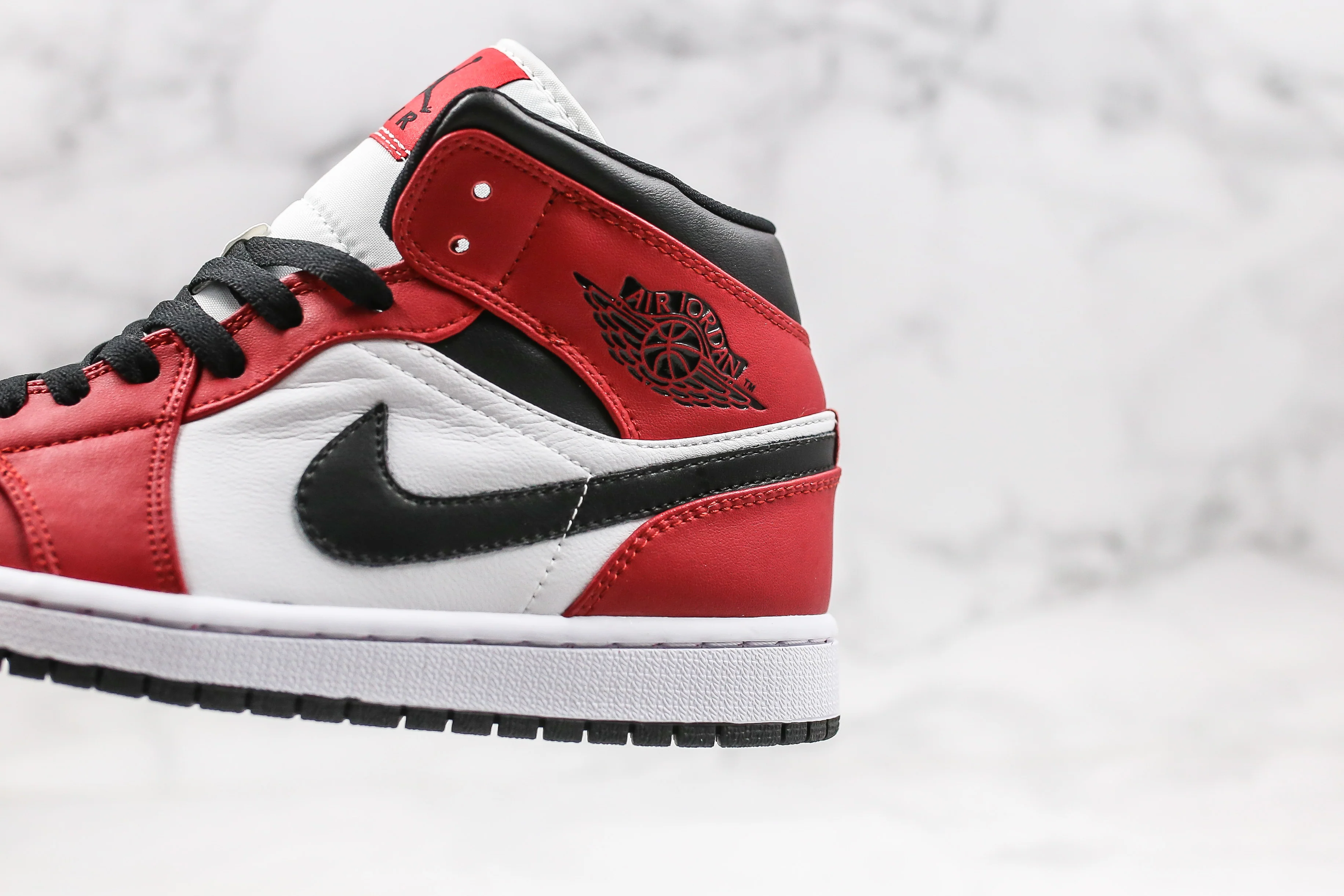 Réplica AIR JORDAN 1 mid Sneaker