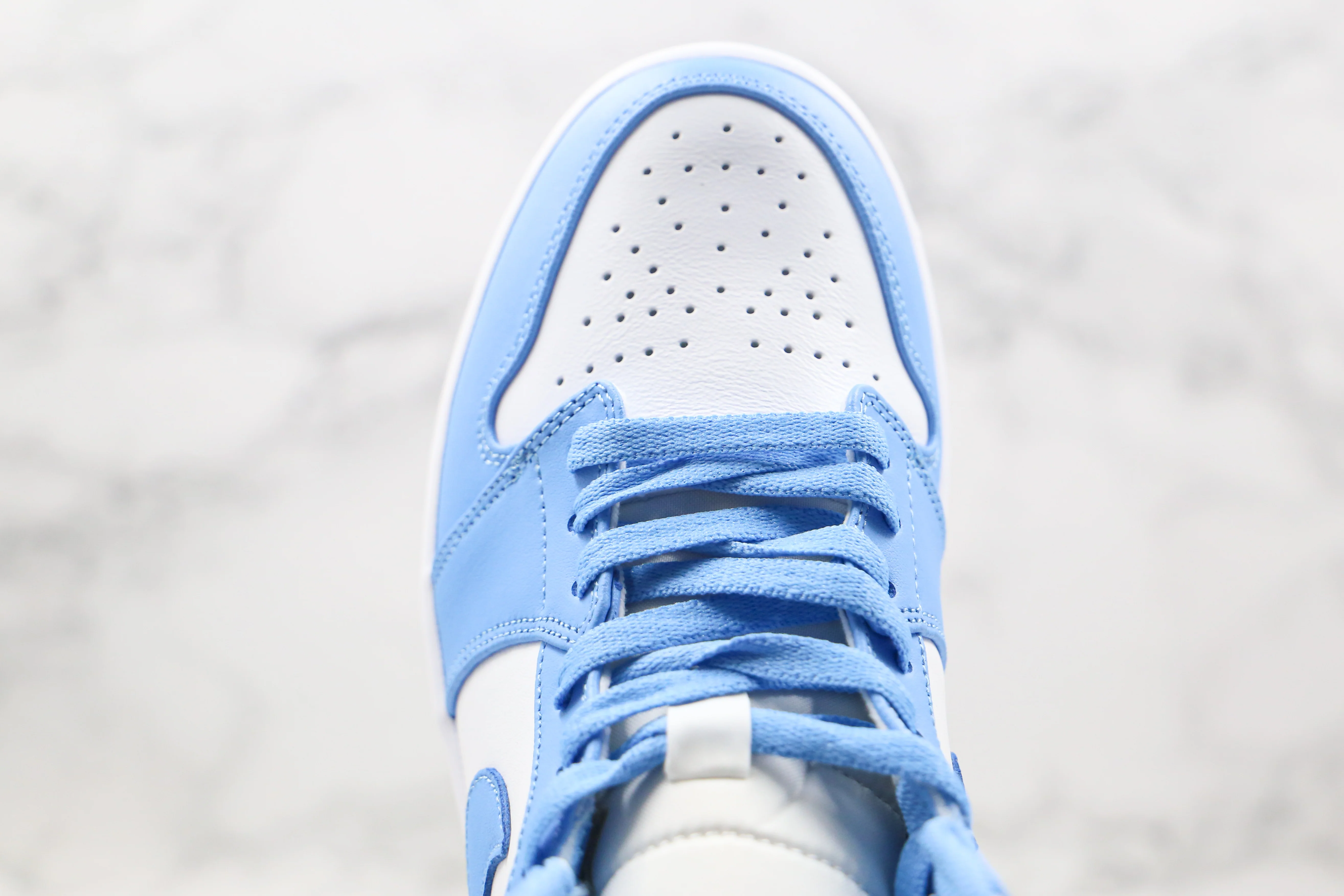 Réplica AIR JORDAN 1 Mid Sneaker