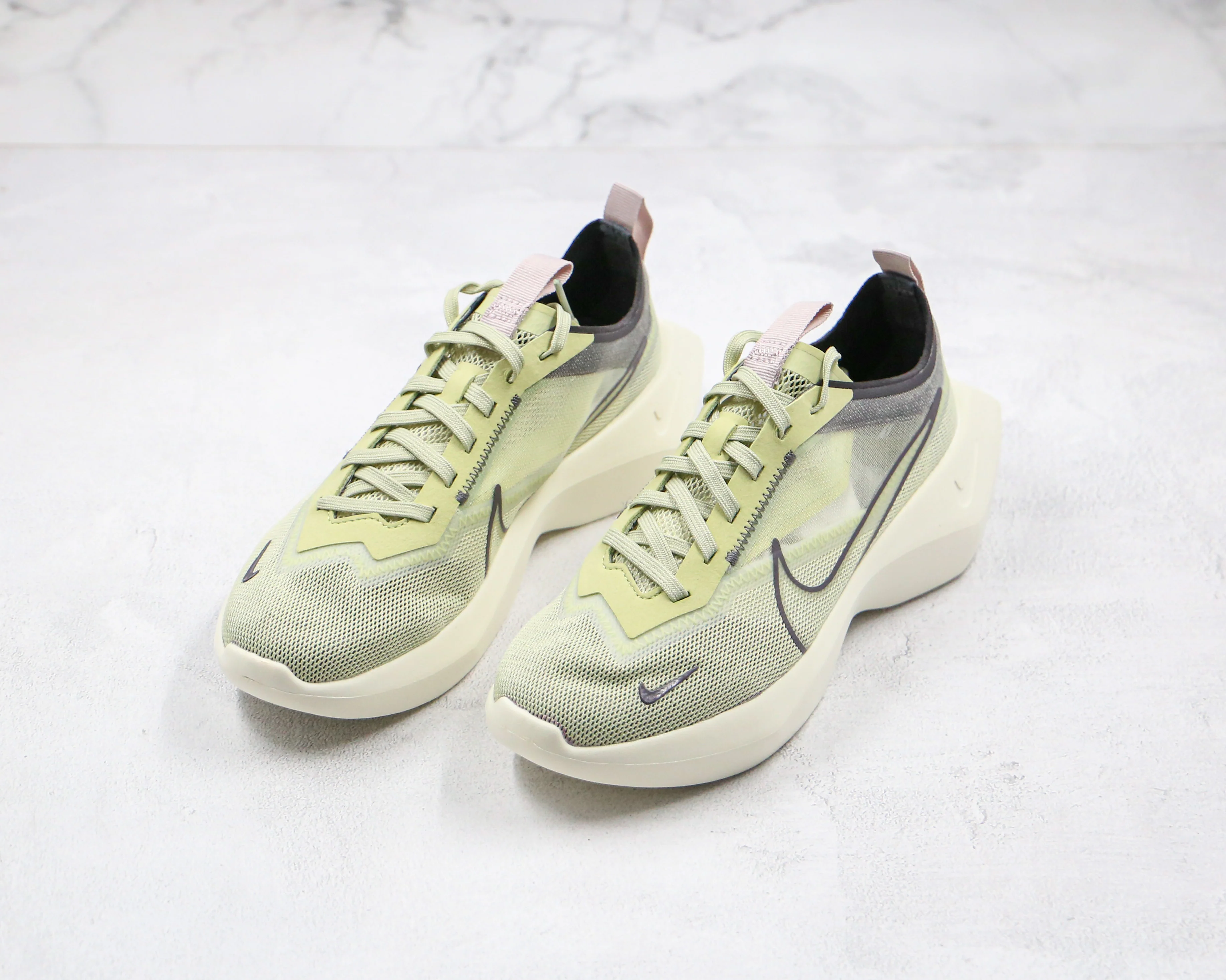 Réplica ZOOMX VISTA LITE Nike Sneaker