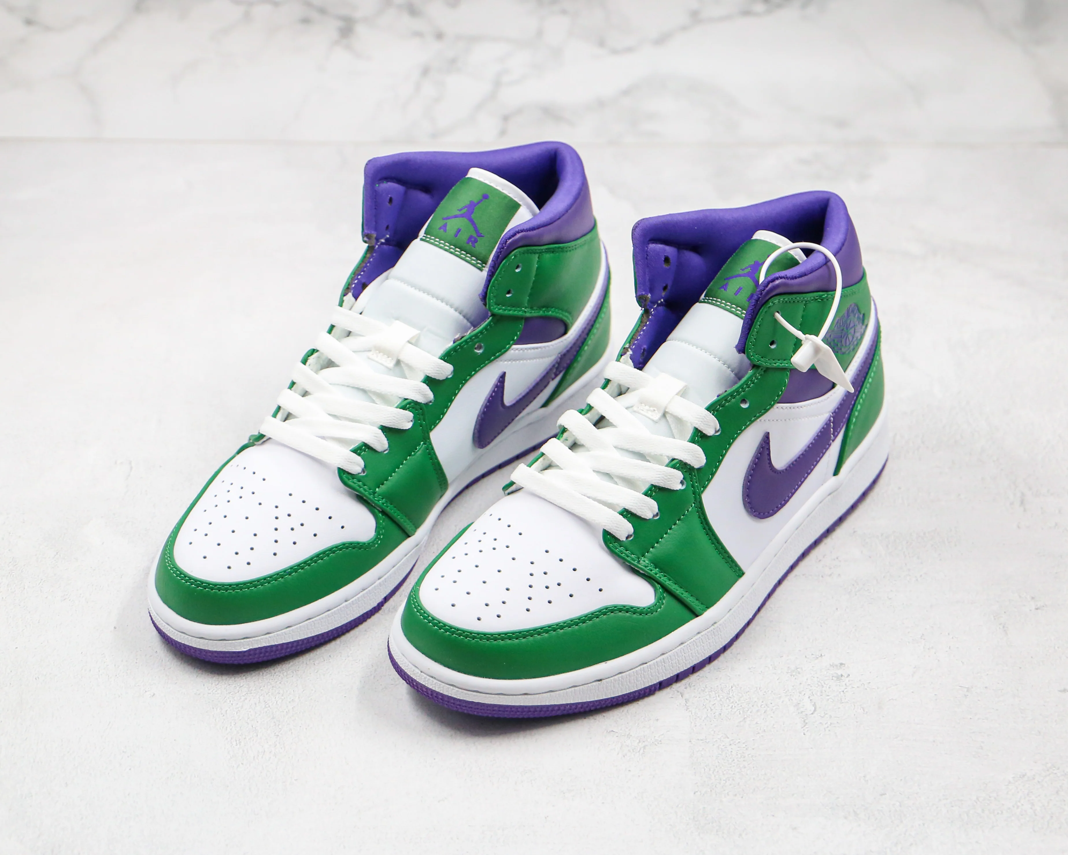 Réplica AIR JORDAN 1 Mid Sneaker