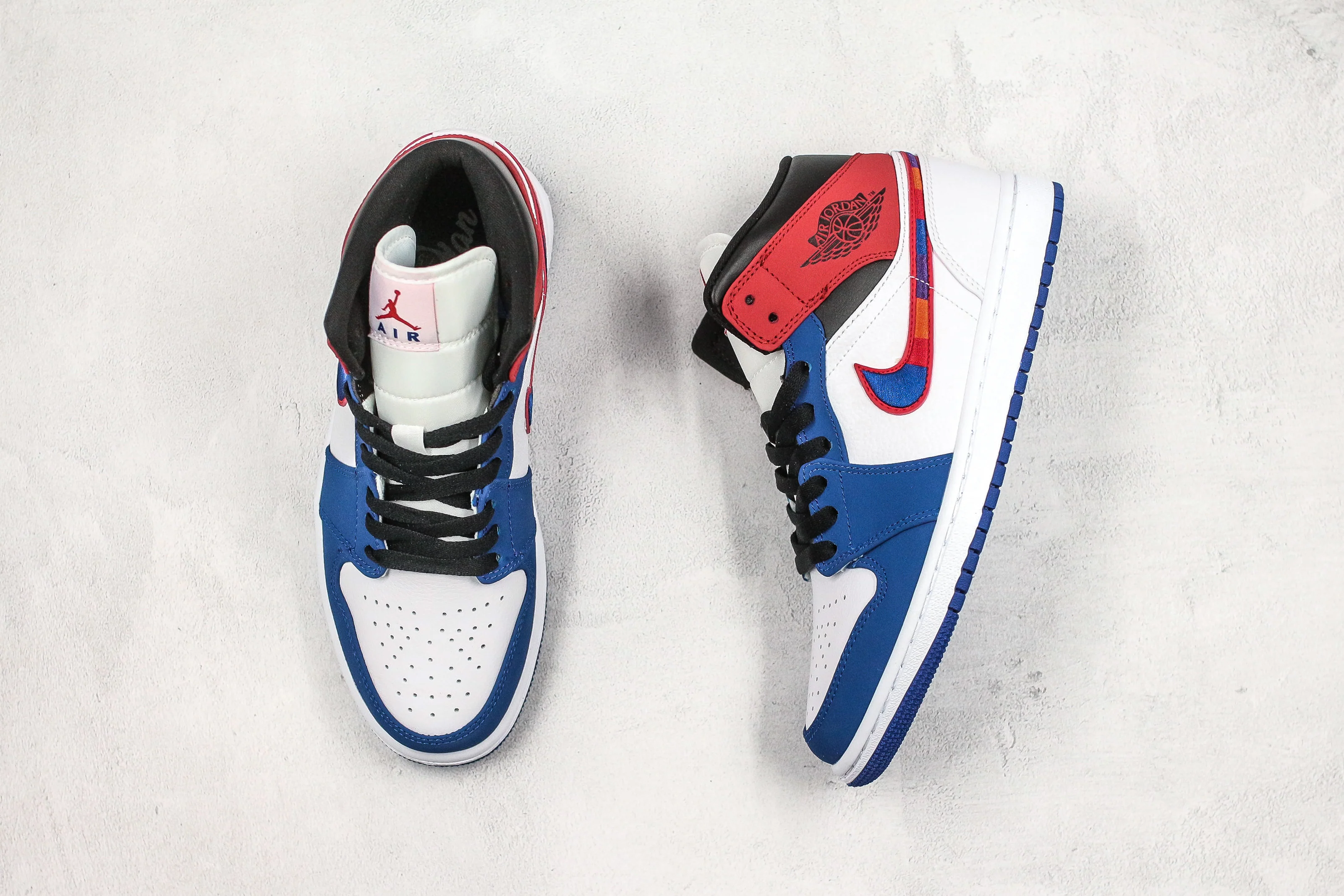 Réplica AIR JORDAN 1 mid Sneaker