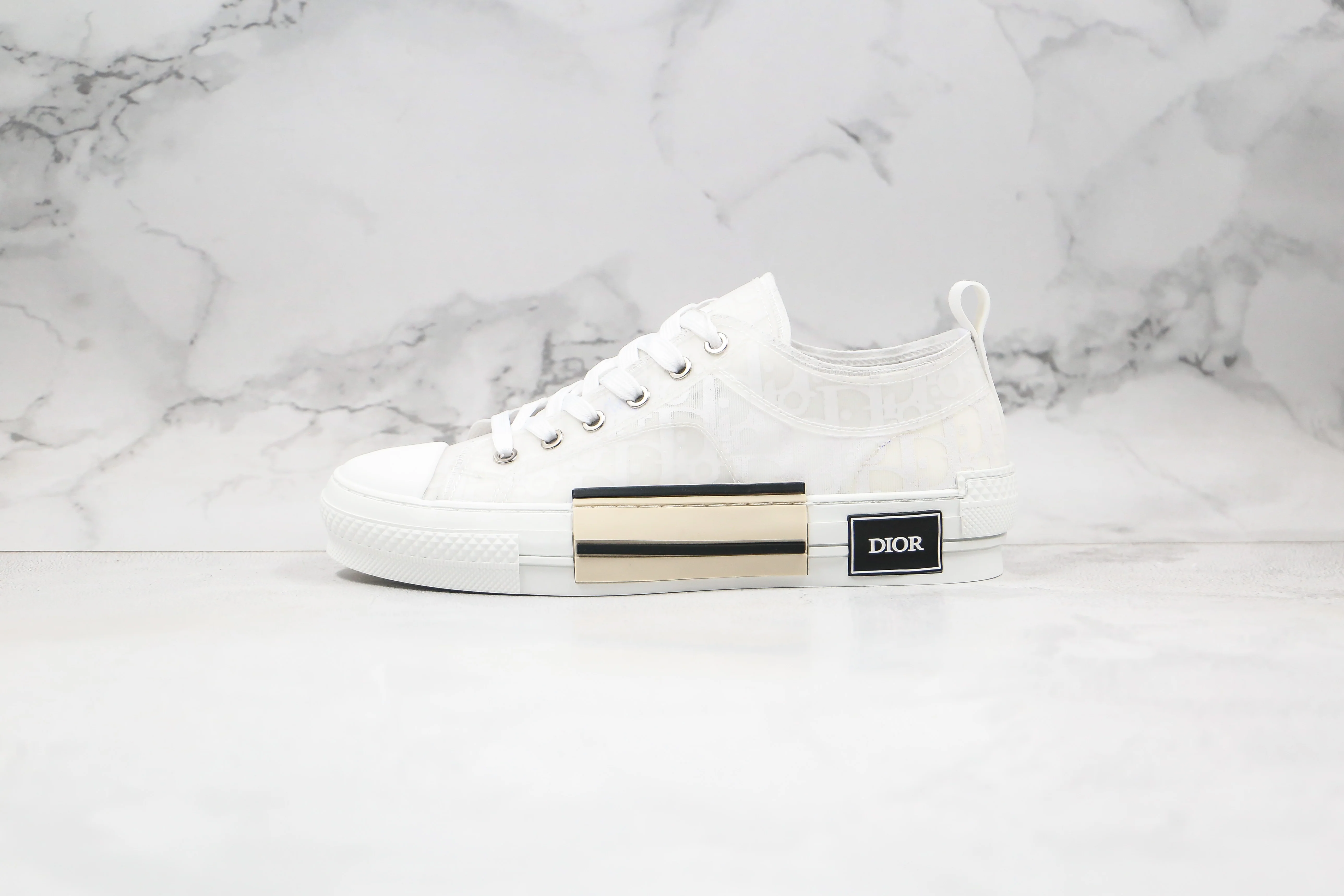 Réplica DIOR LOW WHITE Sneaker