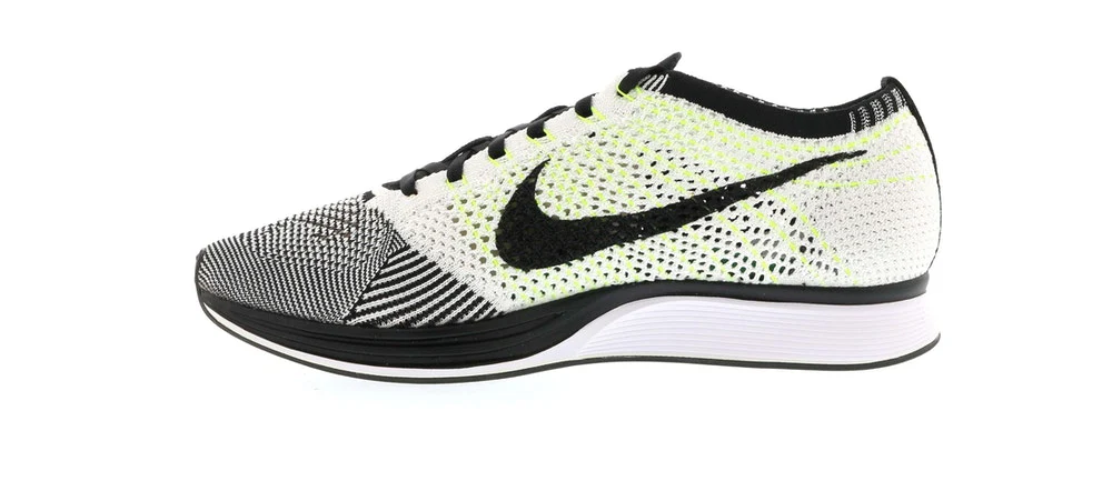 Réplica RACER FLYKNIT BLACK WHITE VOLT Nike Sneaker