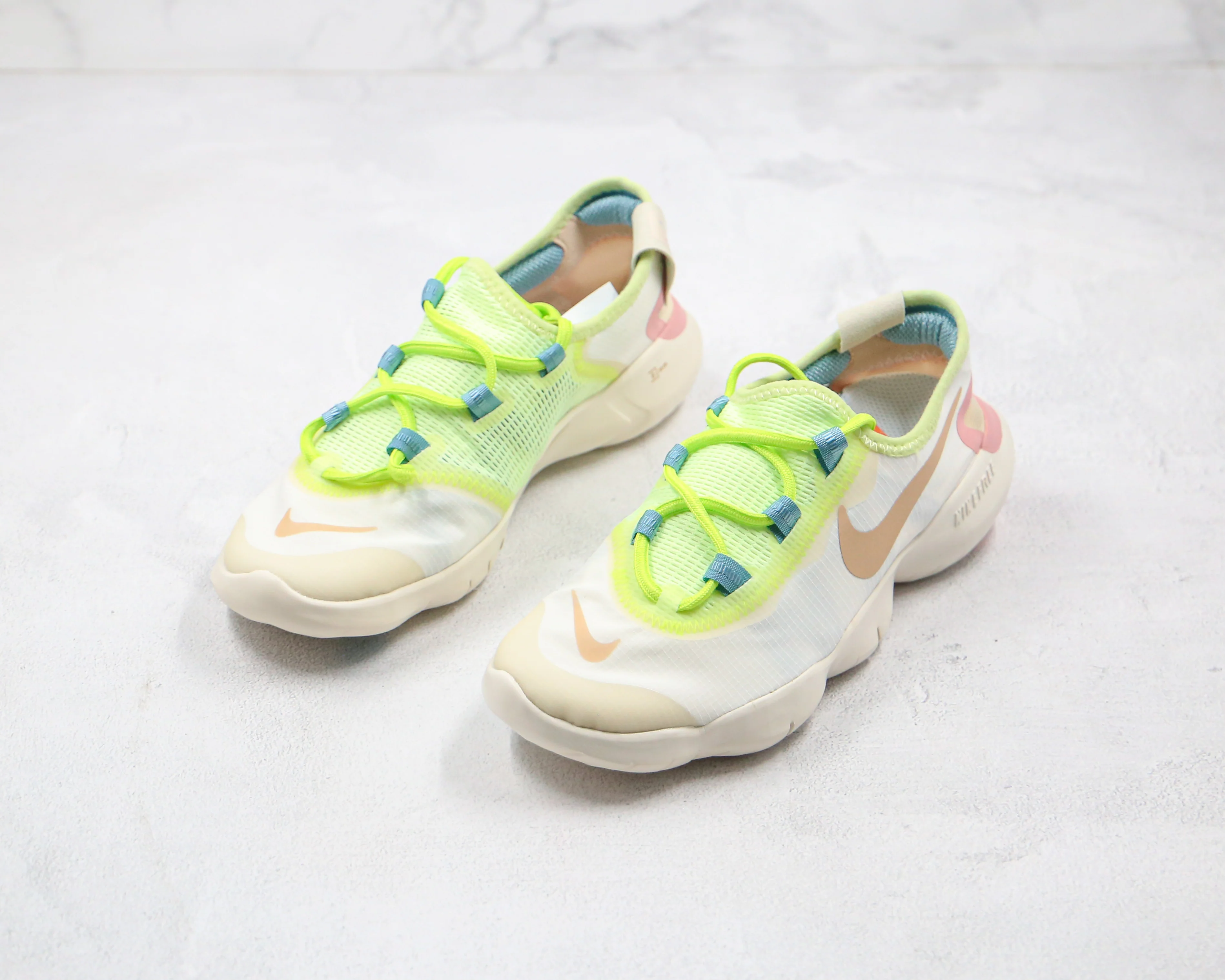 Réplica FREE RN 5.0 - GREEN & PINK Nike Sneaker
