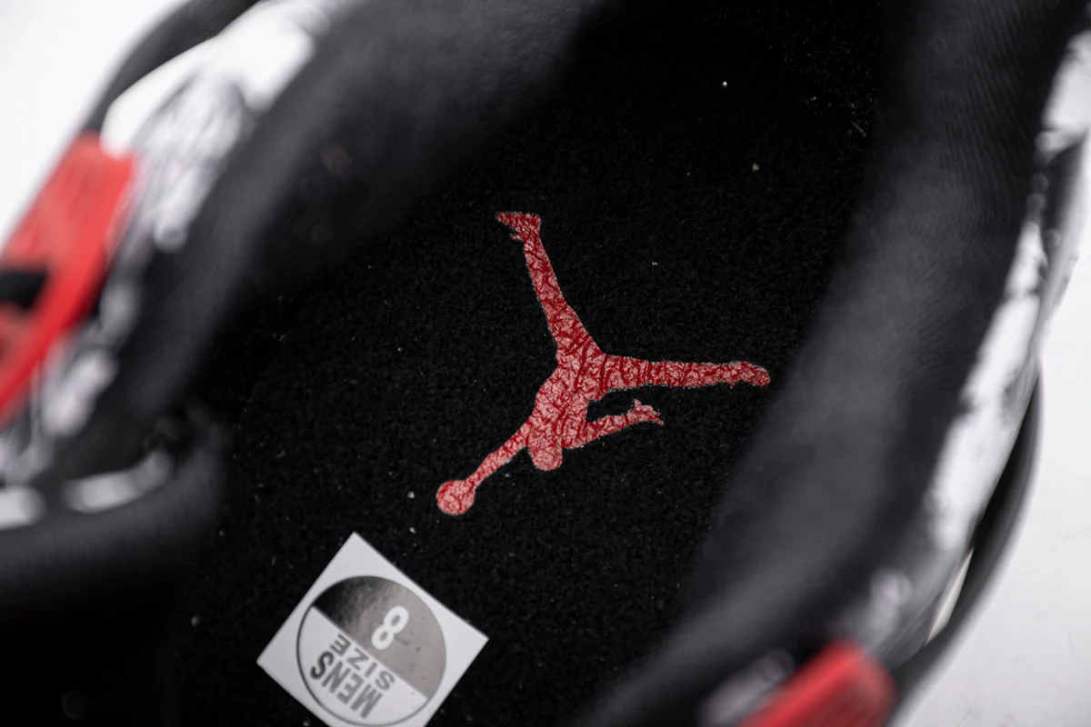 Replica AIR JORDAN 4 “tattoo “ Nike Sneaker