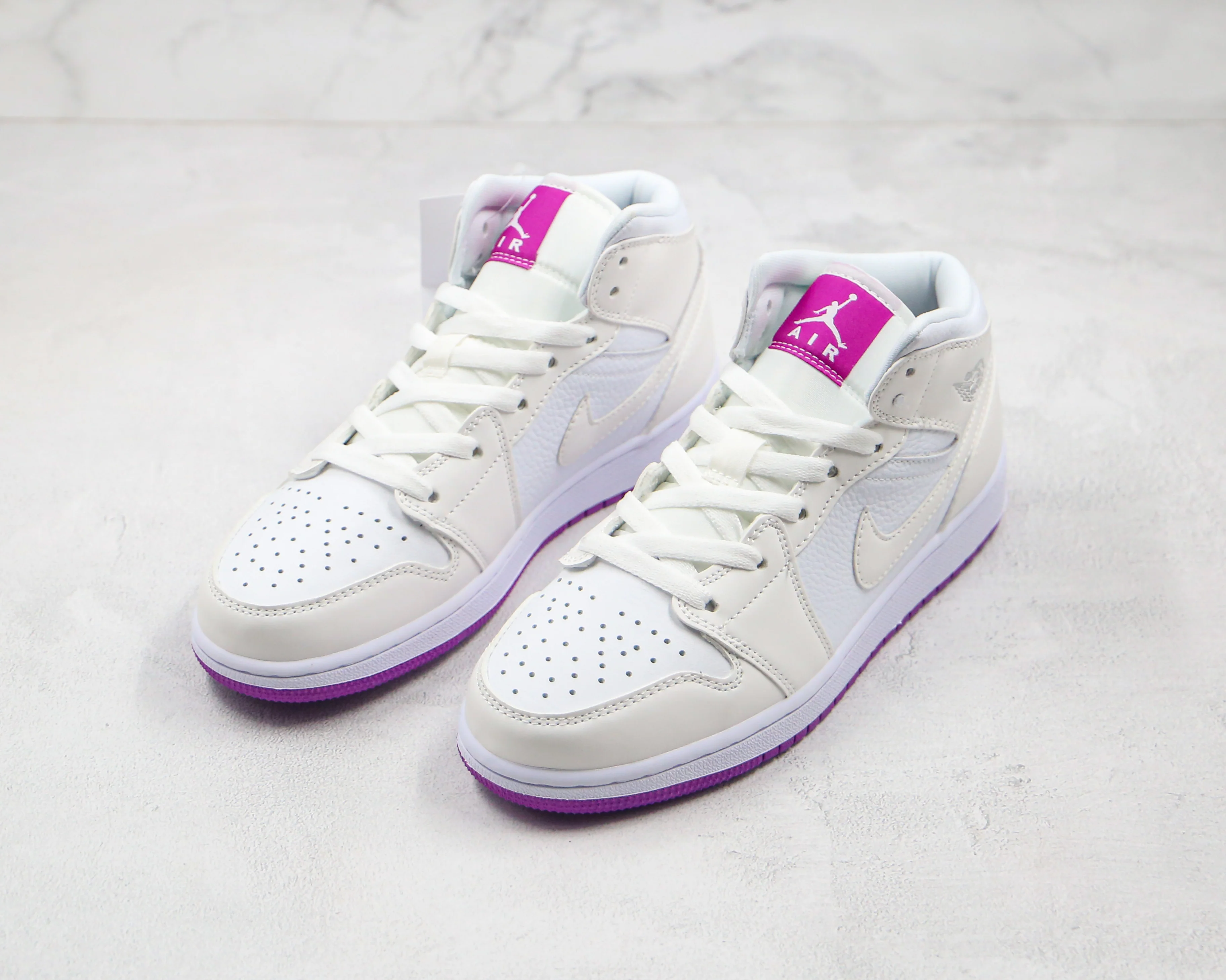 Réplica AIR JORDAN 1 Mid Sneaker