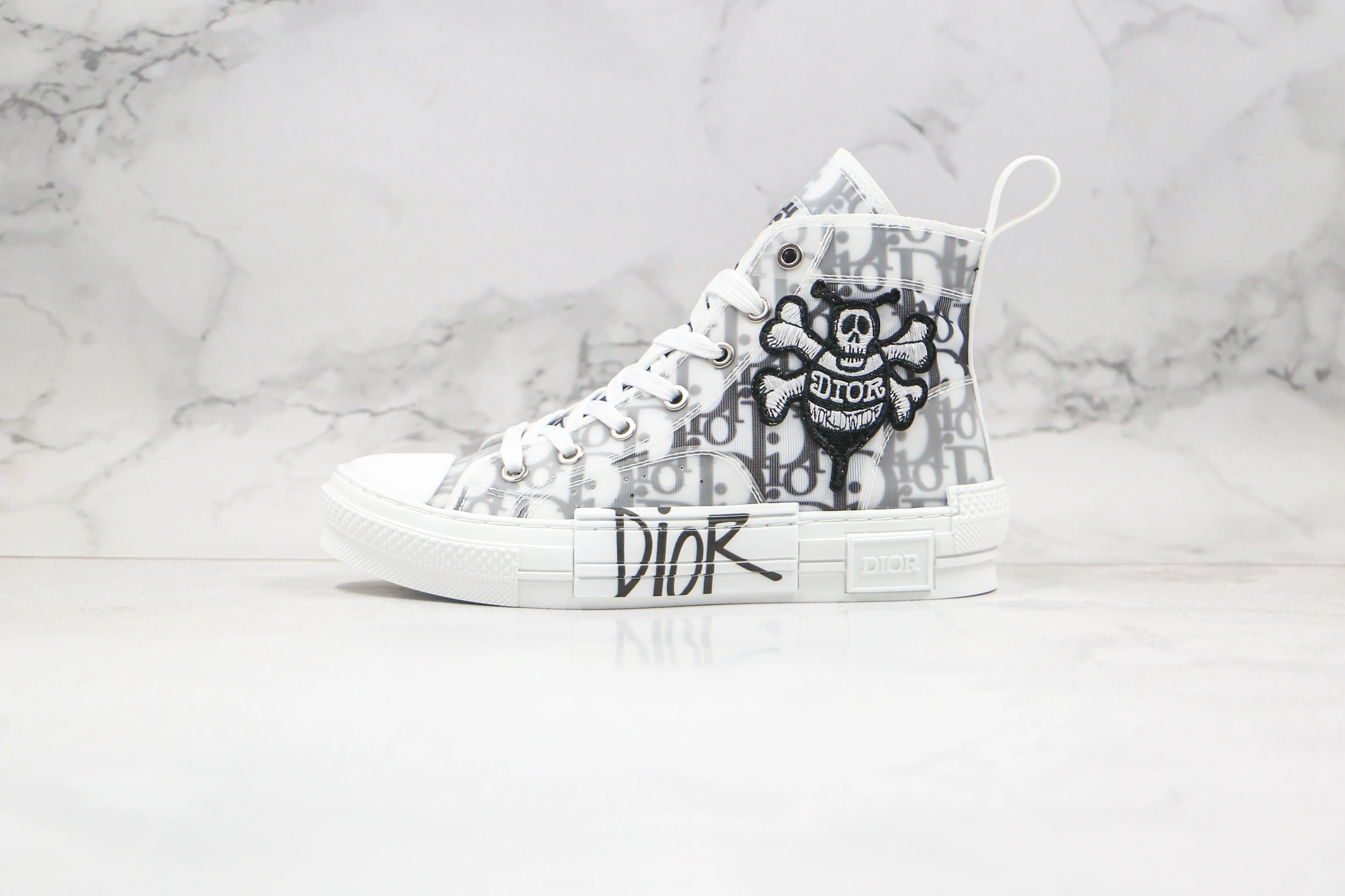 Réplica DIOR HIGH SKULL Nike Sneaker