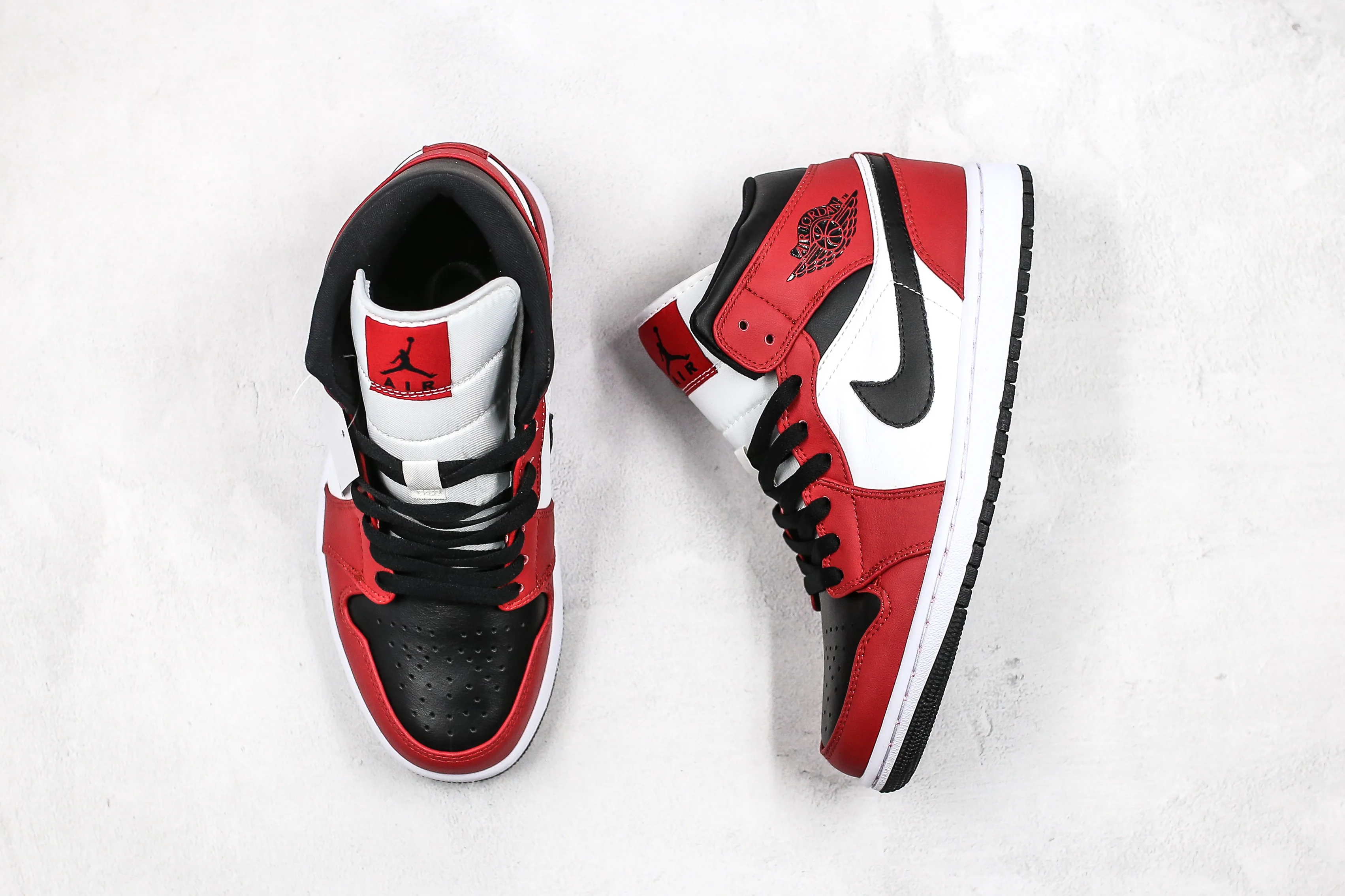 Réplica AIR JORDAN 1 mid Sneaker