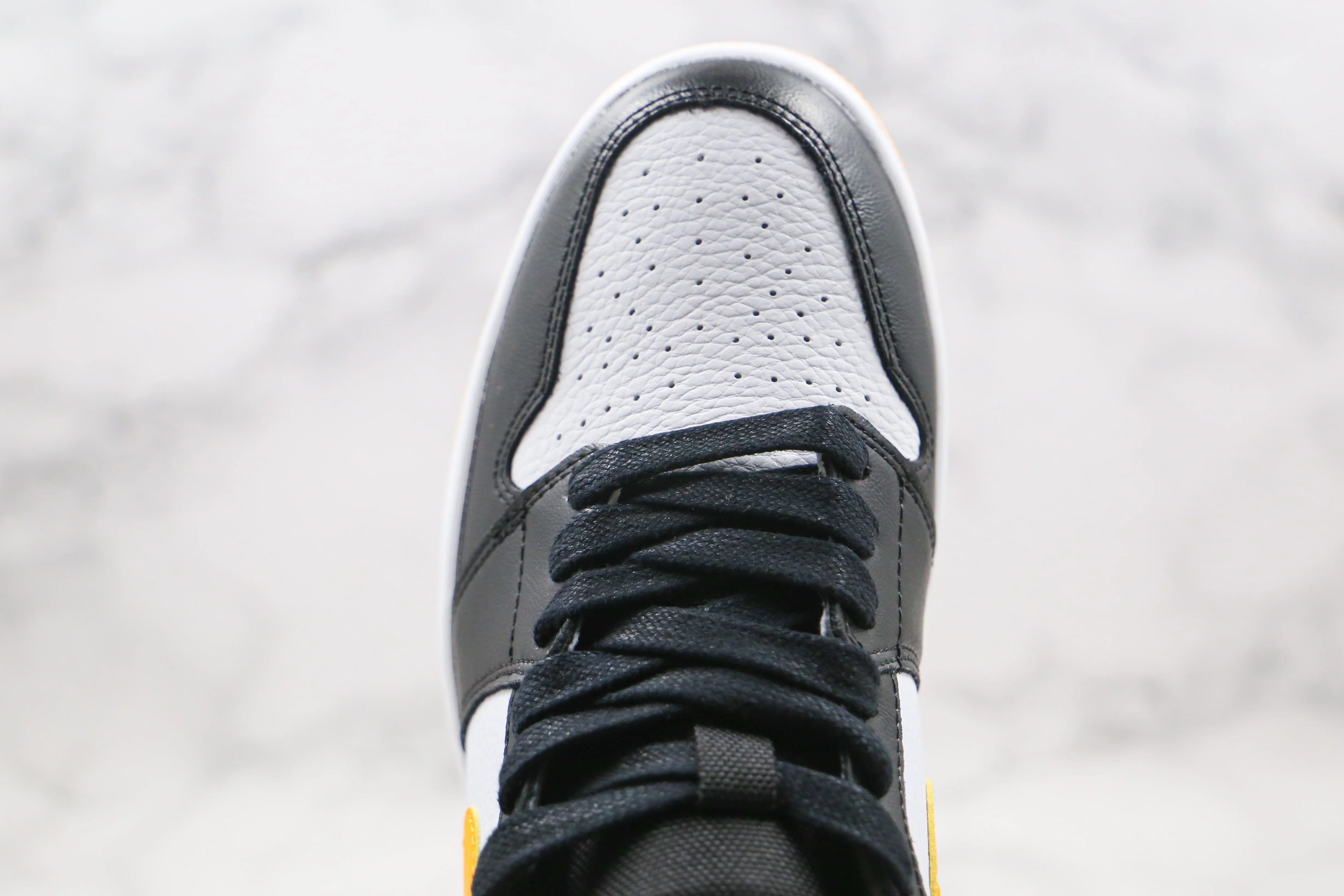 Réplica AIR JORDAN 1 Mid Sneaker