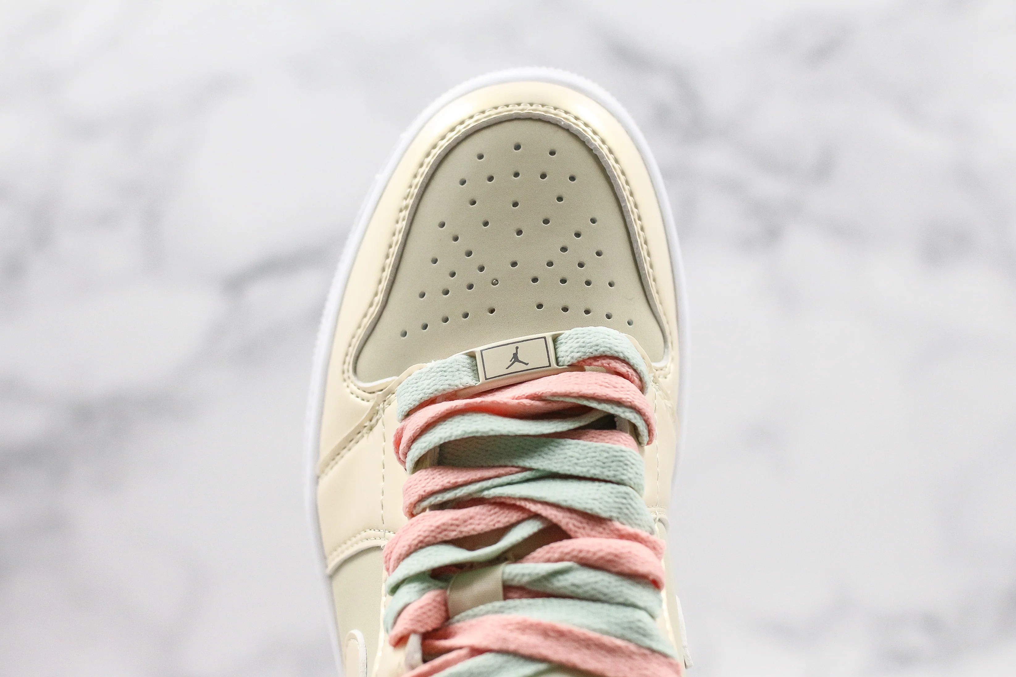 Réplica AIR JORDAN 1 Mid Sneaker