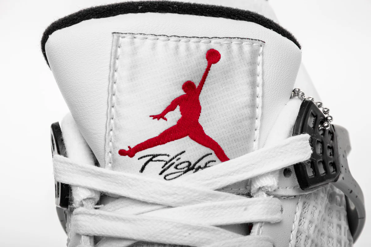 Réplica NIKE AIR JORDAN 4 retro “OG” Sneaker