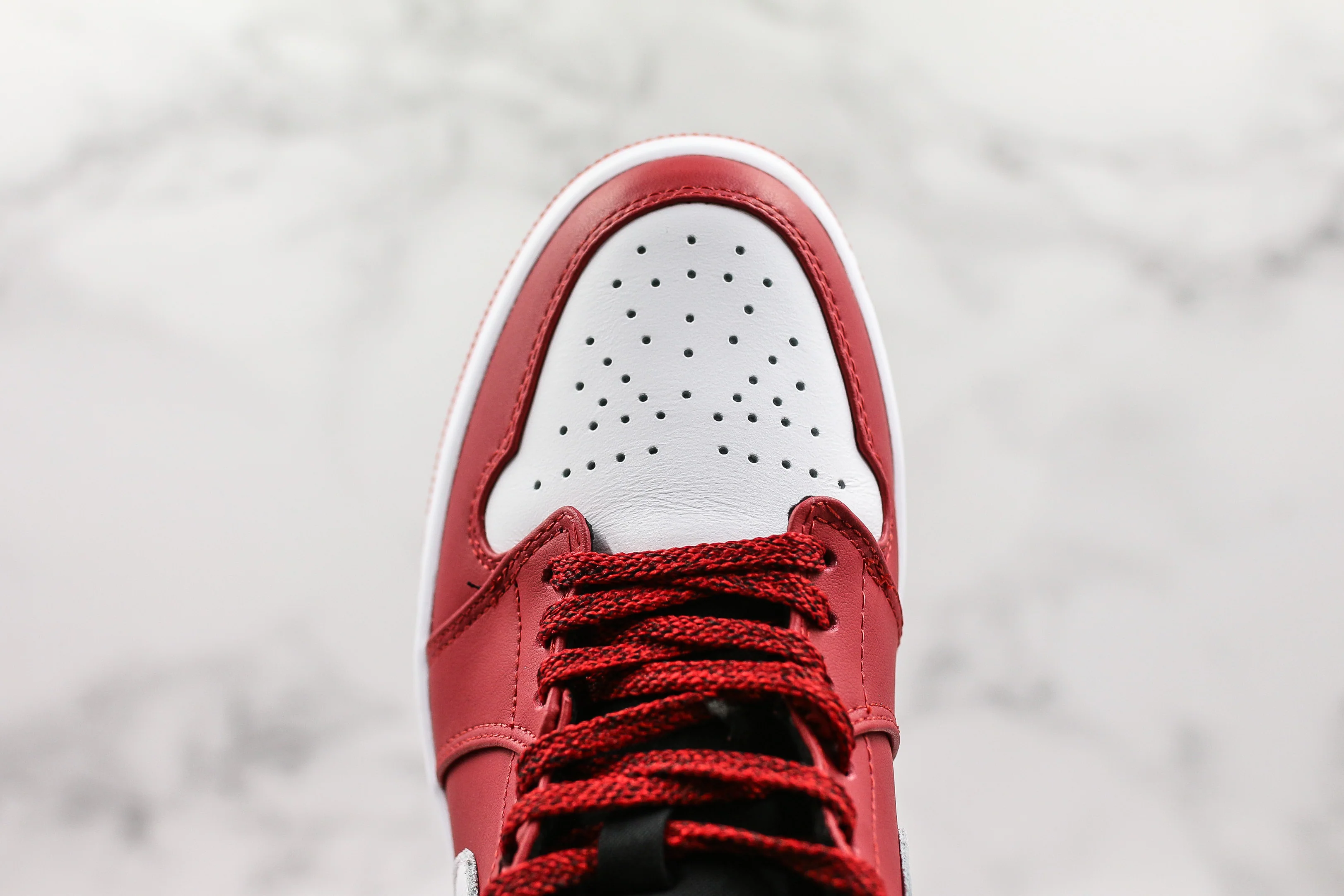 Réplica AIR JORDAN 1 mid Sneaker