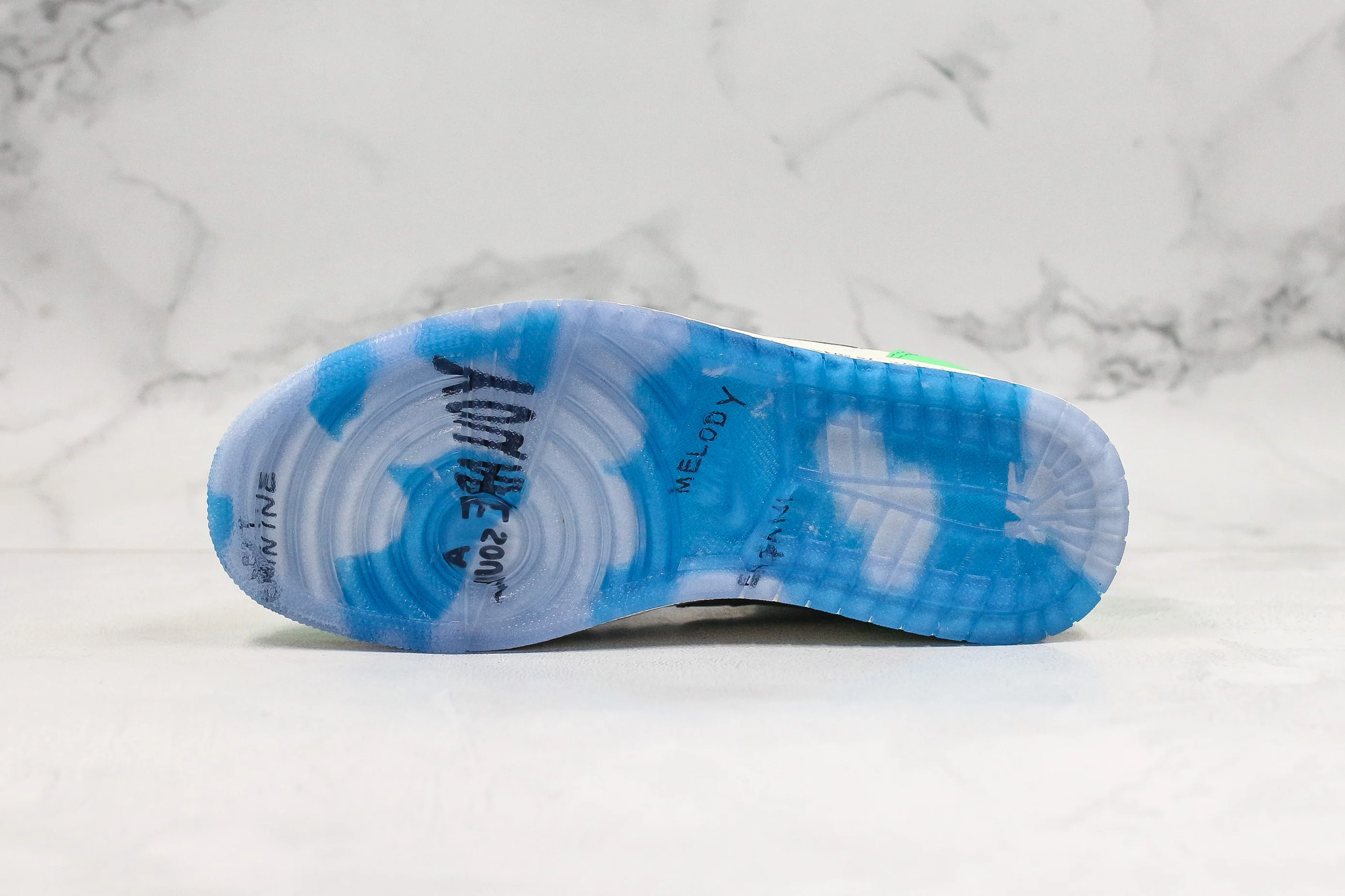 Réplica AIR JORDAN 1 mid Sneaker