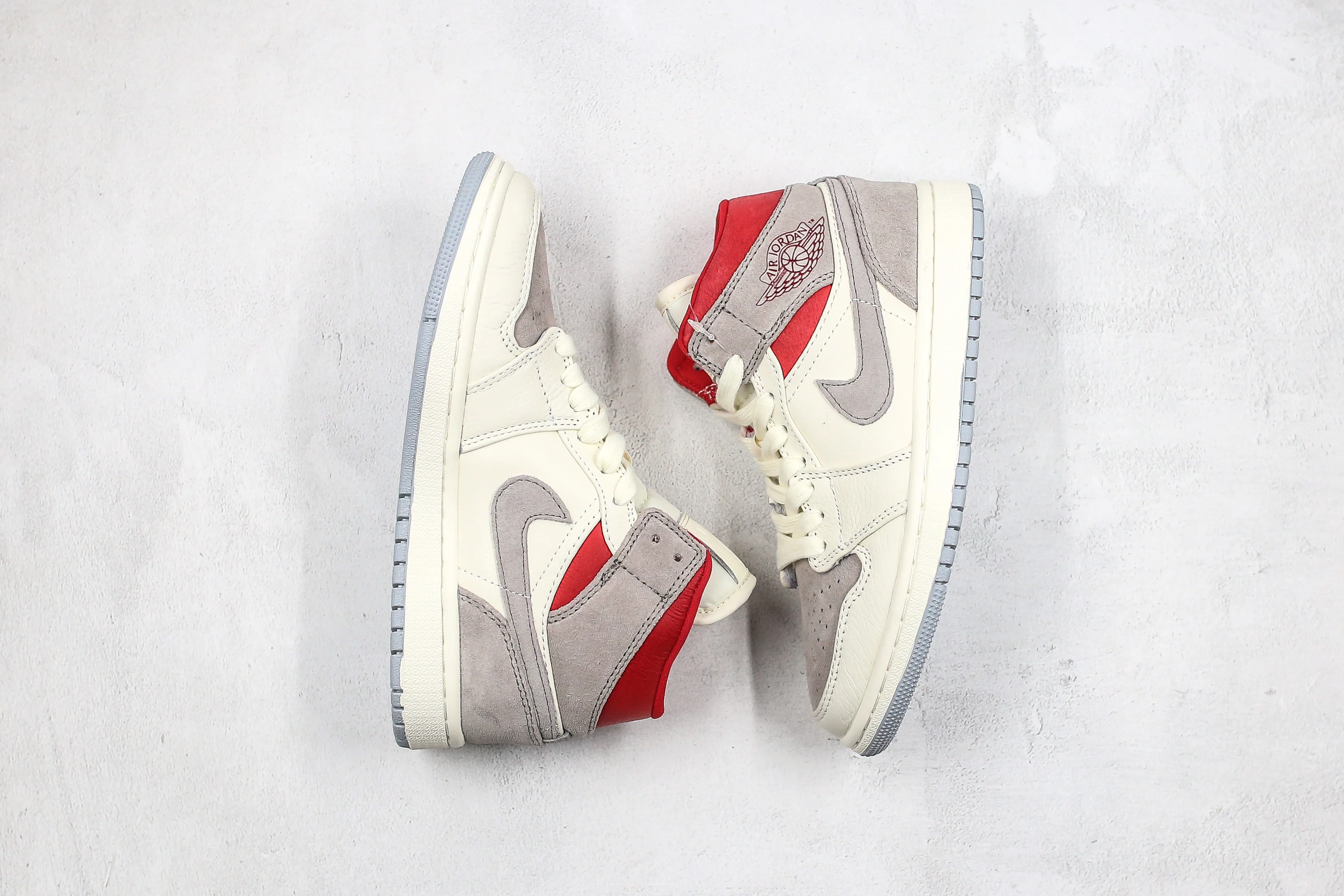 Réplica AIR JORDAN 1 mid Sneaker