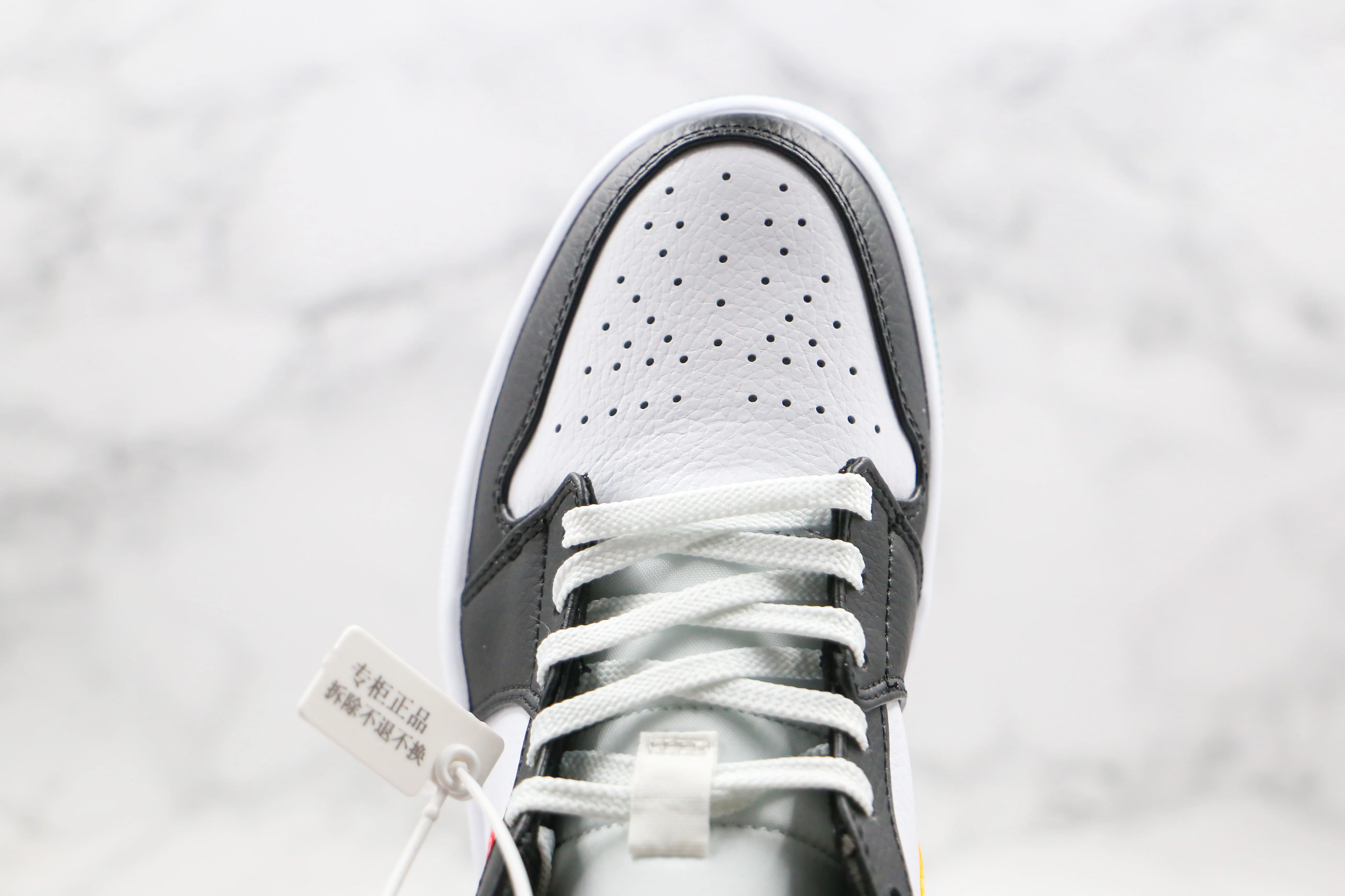 Réplica AIR JORDAN 1 Mid Sneaker