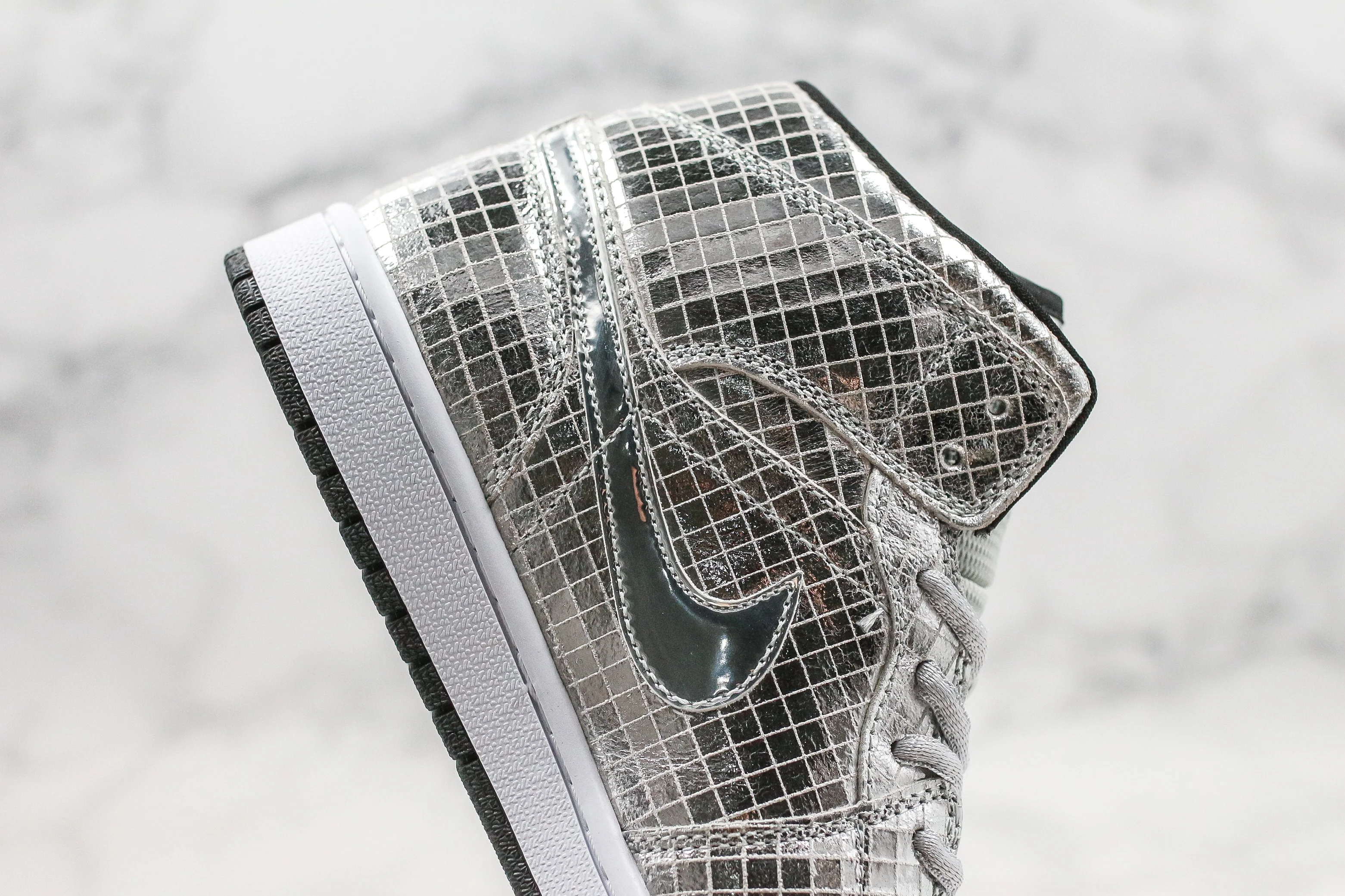 Réplica AIR JORDAN 1 mid Sneaker