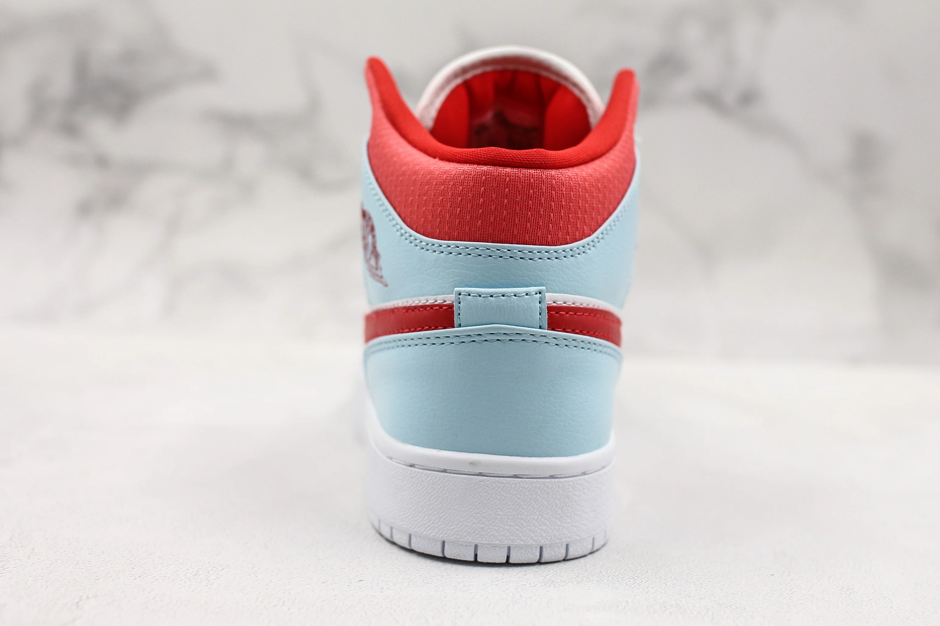 Réplica AIR JORDAN 1 Mid Sneaker