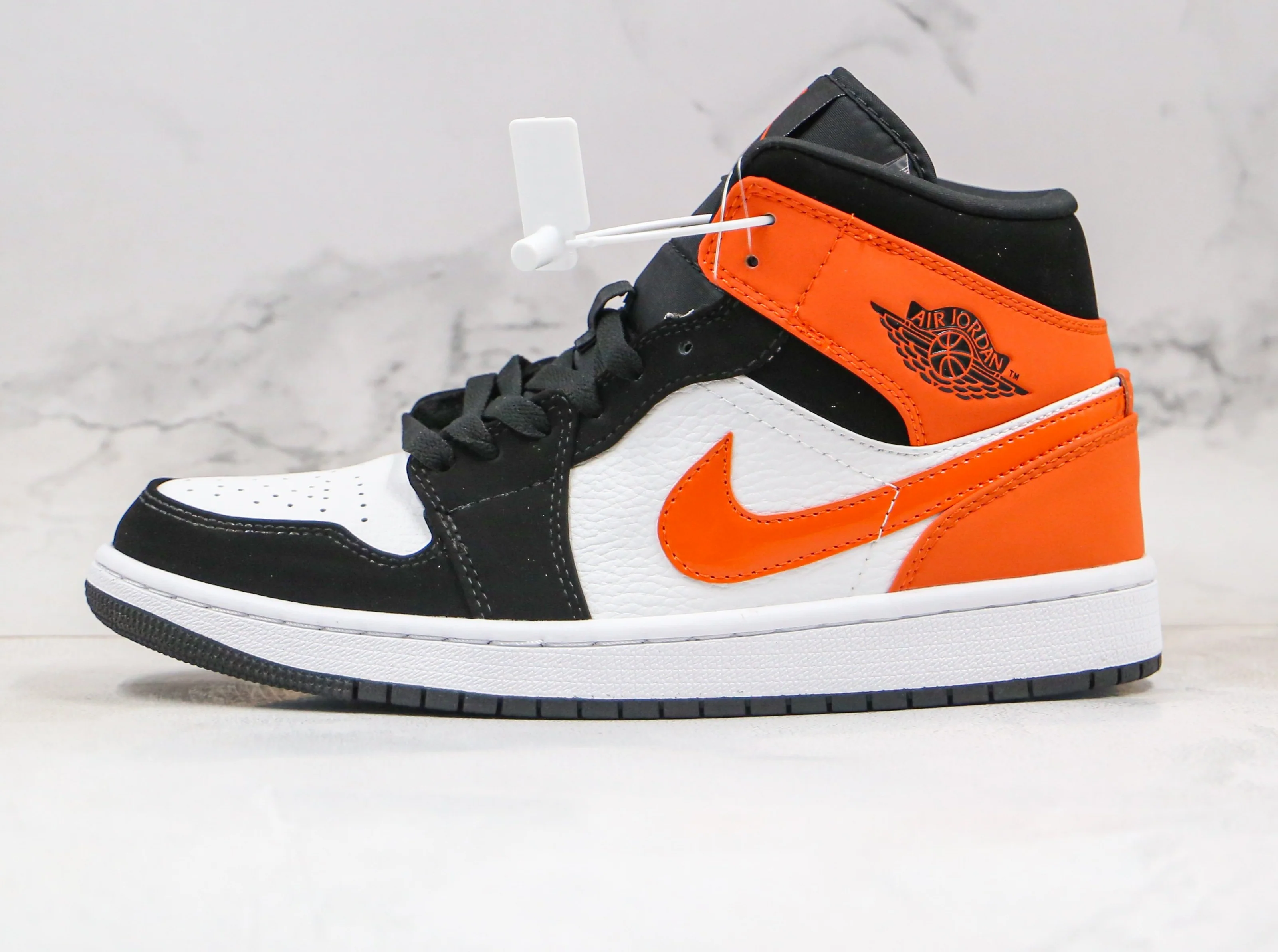 Réplica AIR JORDAN 1 Mid Sneaker
