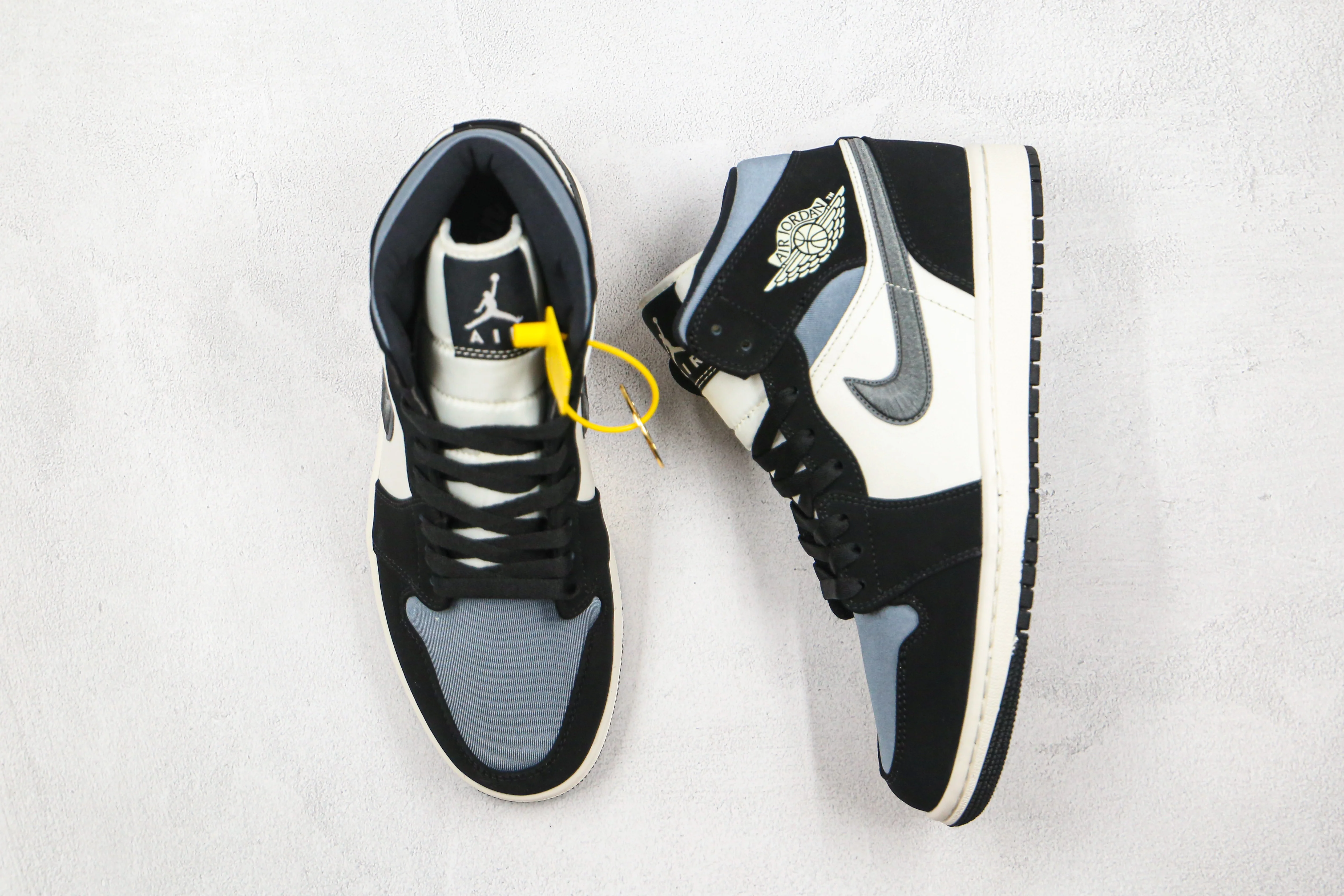 Réplica AIR JORDAN 1 mid Sneaker