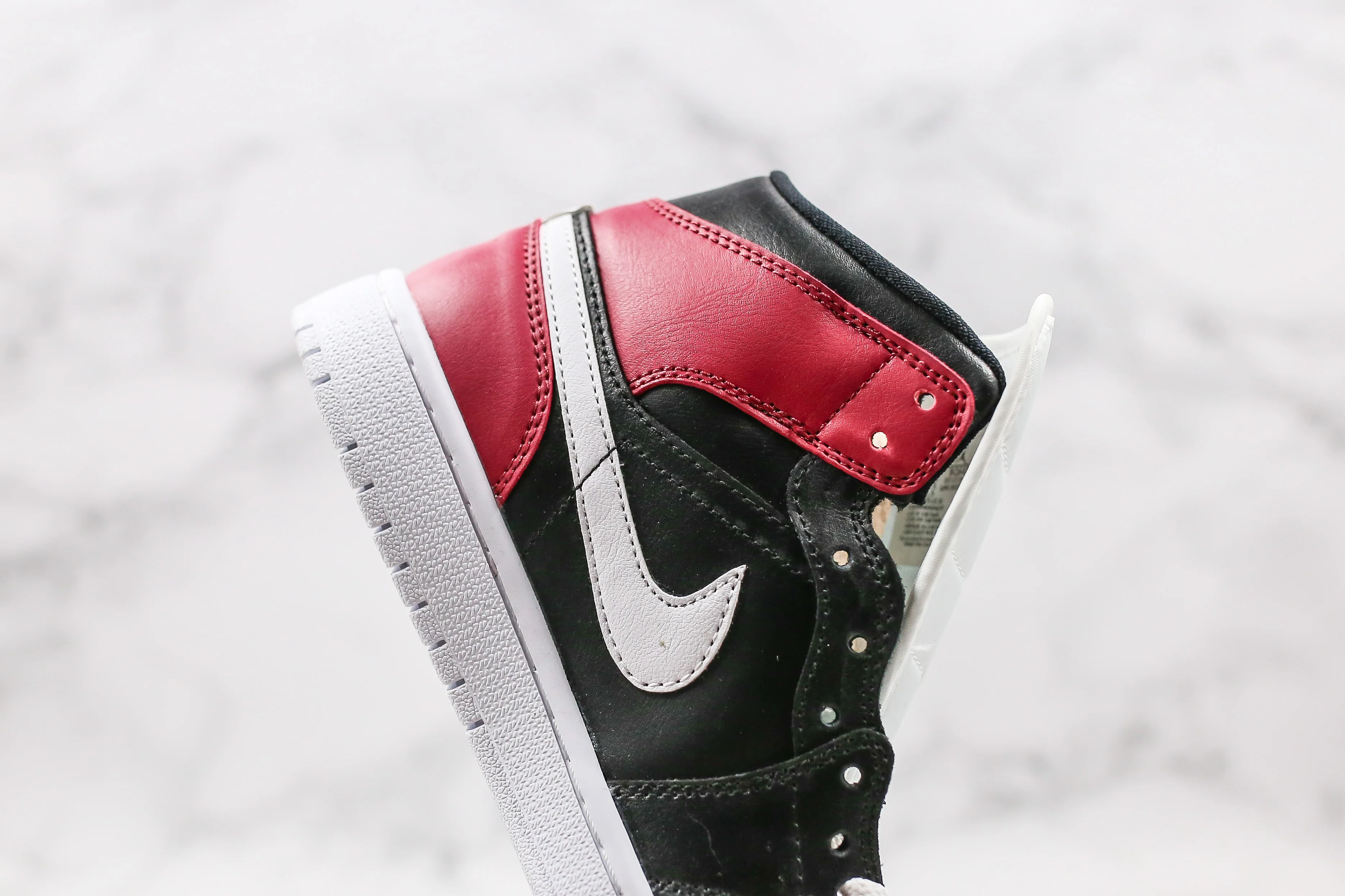 Réplica AIR JORDAN 1 mid Sneaker