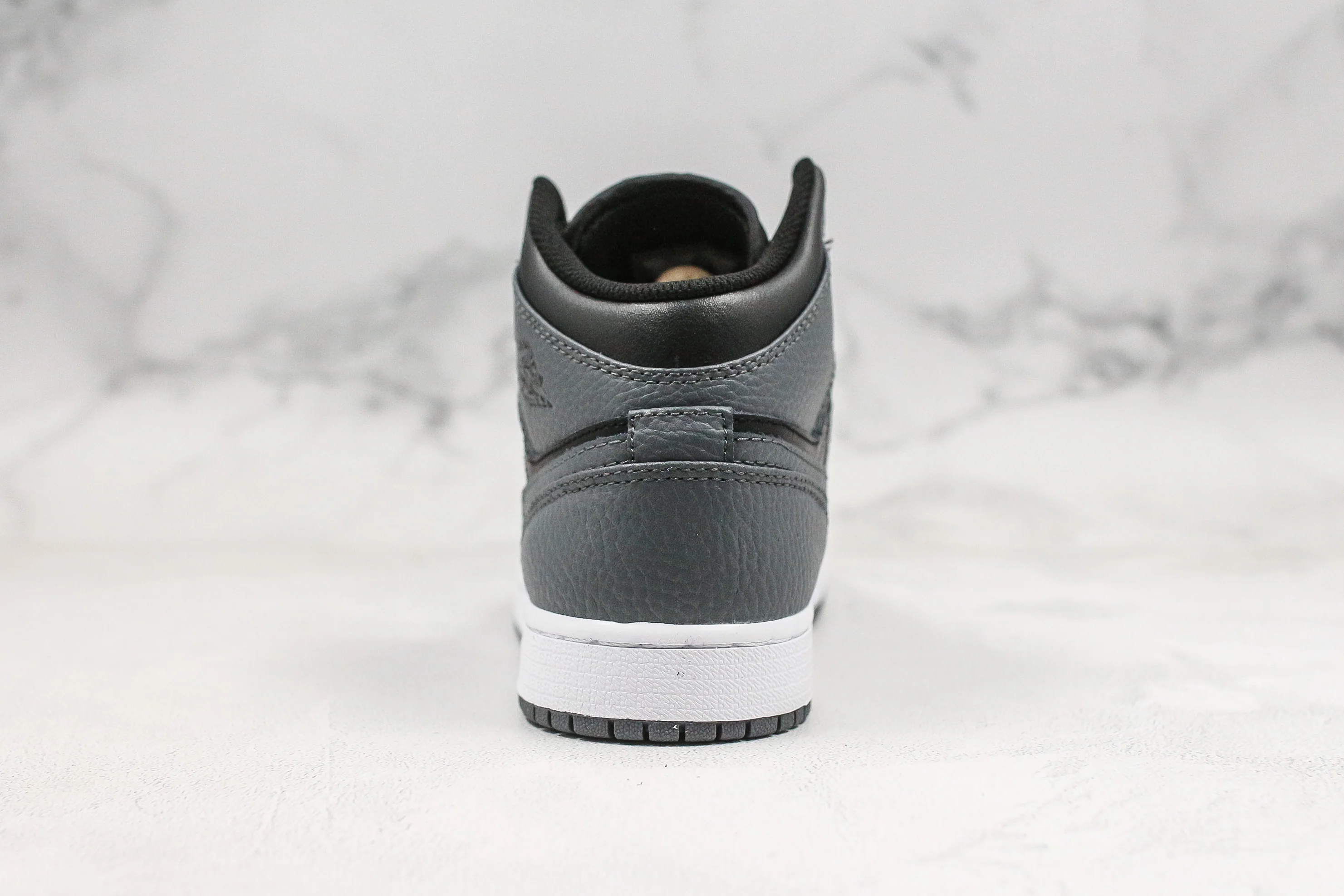 Réplica AIR JORDAN 1 mid Sneaker