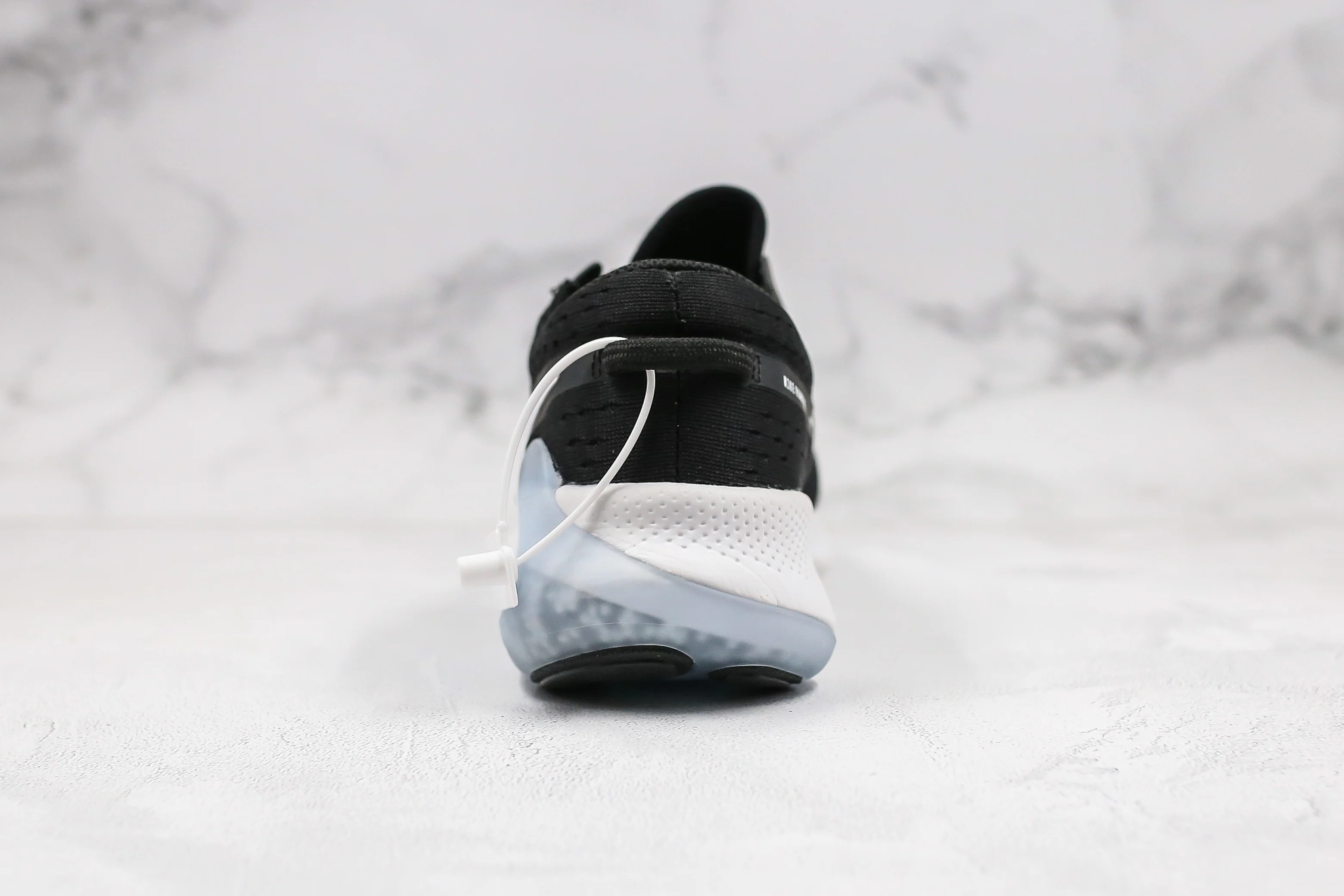 Réplica JOYRIDE DUAL RUN - BLACK & WHITE Nike Sneaker