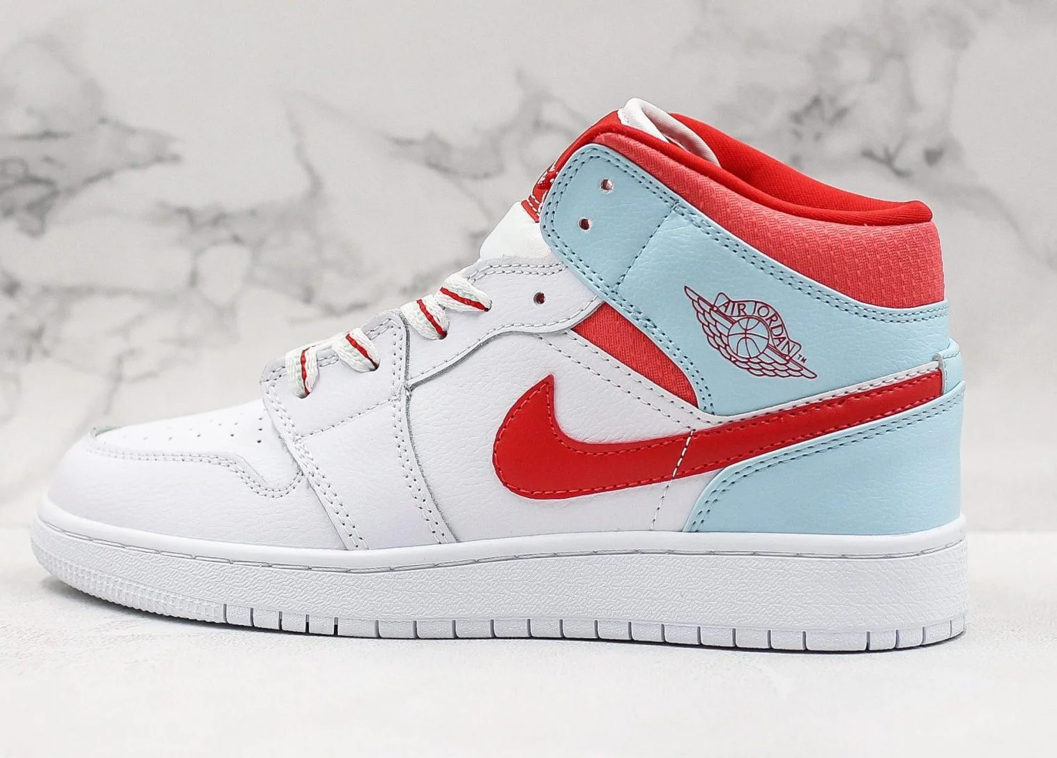 Réplica AIR JORDAN 1 Mid Sneaker