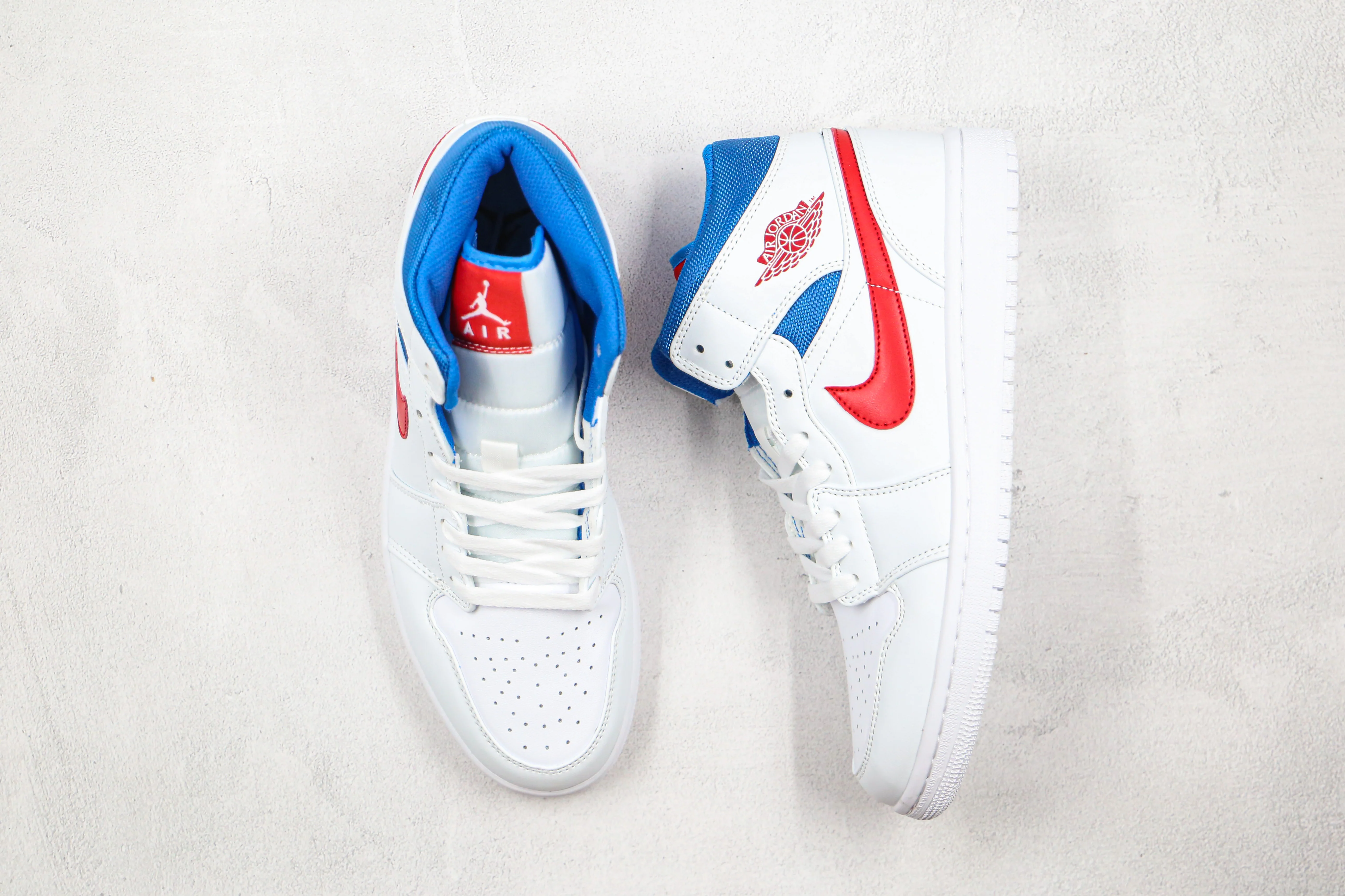 Réplica AIR JORDAN 1 Mid Sneaker