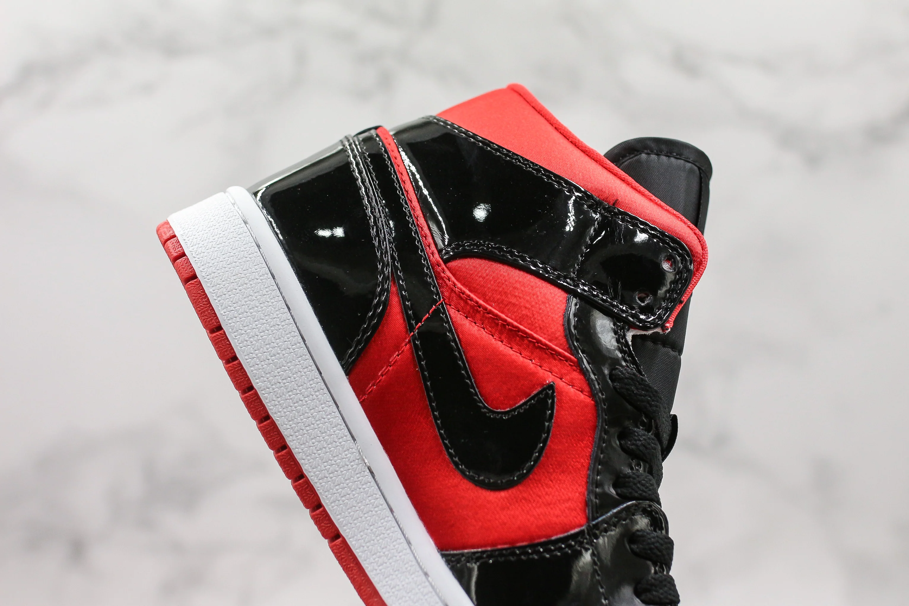 Réplica AIR JORDAN 1 Mid Sneaker