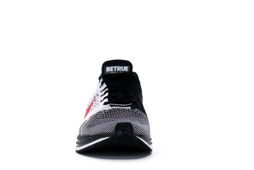 Réplica RACER FLYKNIT BE TRUE Nike Sneaker