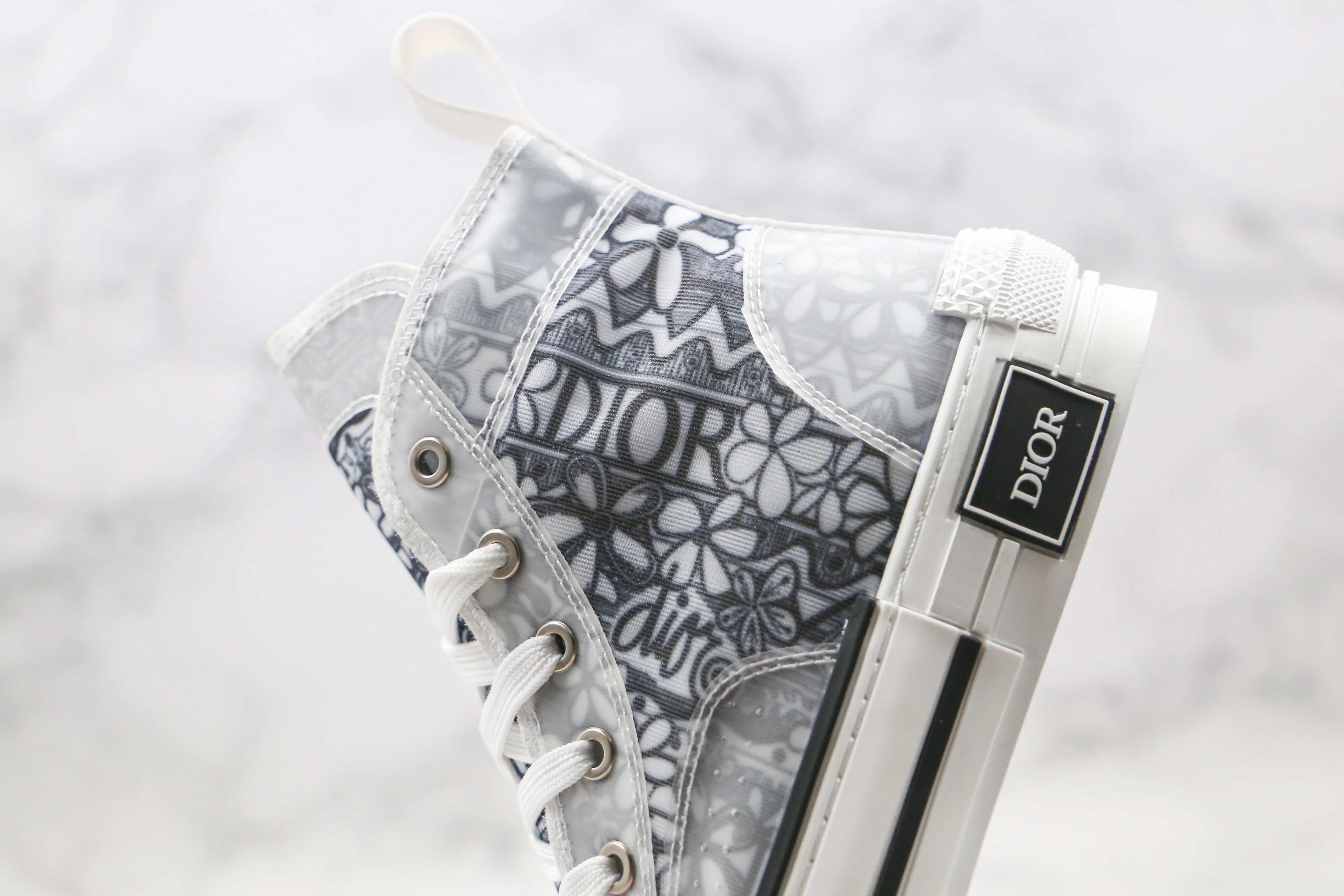 Réplica DIOR HIGH FLOWERS Sneaker