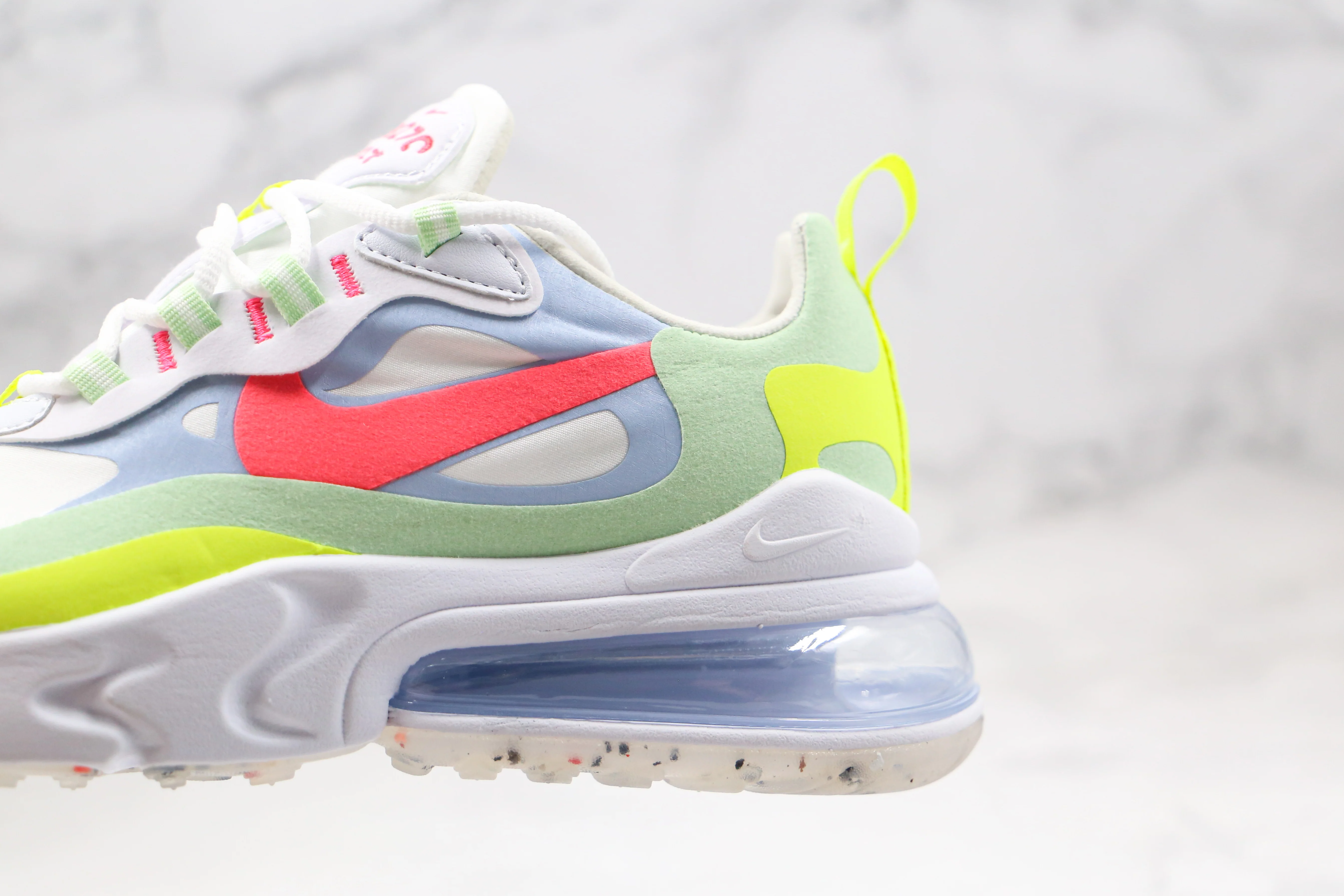 Réplica 270 REACT RAINBOW Nike Sneaker
