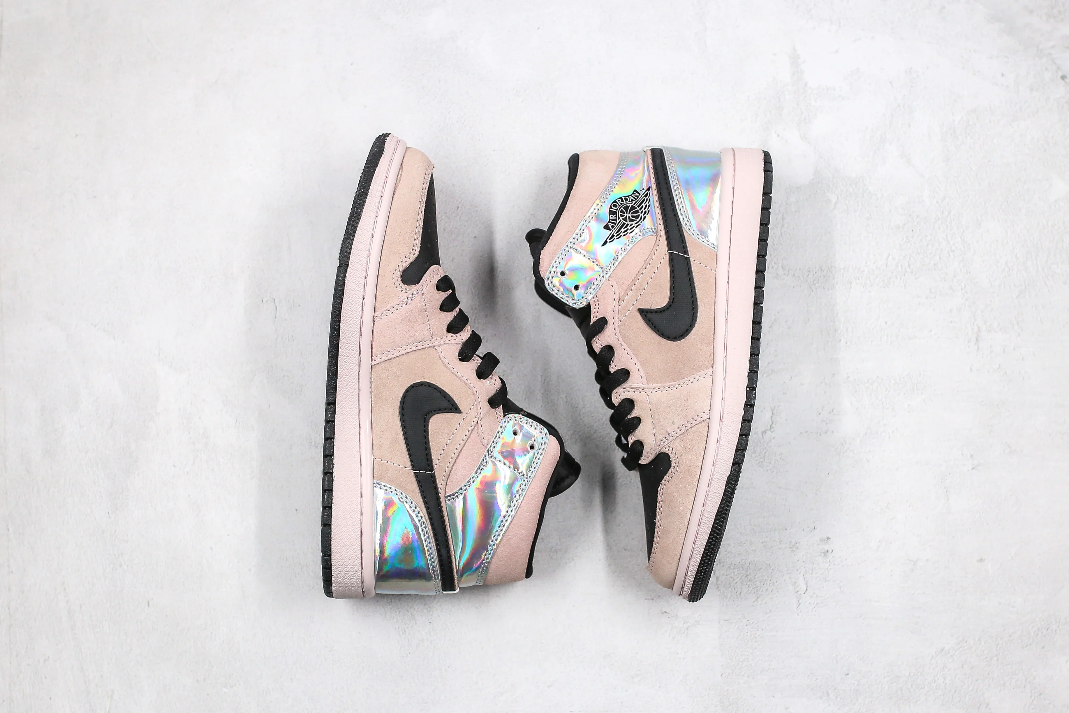 Réplica AIR JORDAN 1 mid Sneaker
