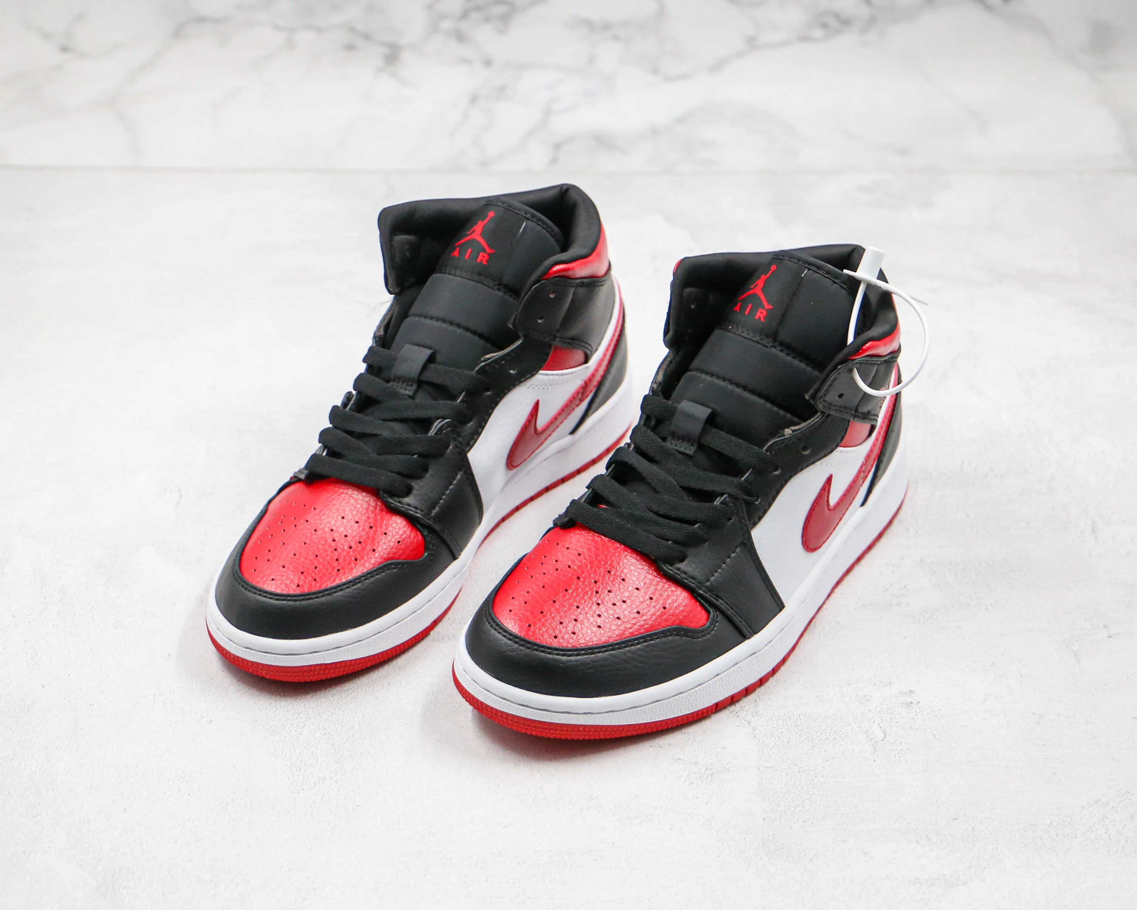 Réplica AIR JORDAN 1 Mid Sneaker