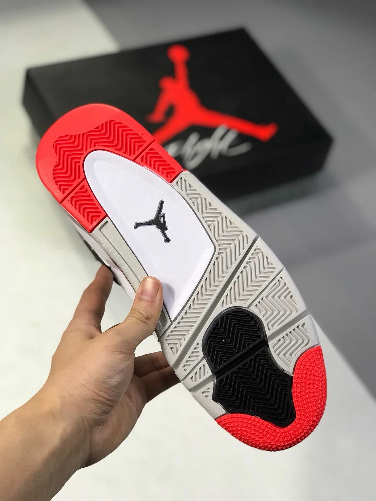 Réplica AIR JORDAN 4 RETRO pale zitron Sneaker