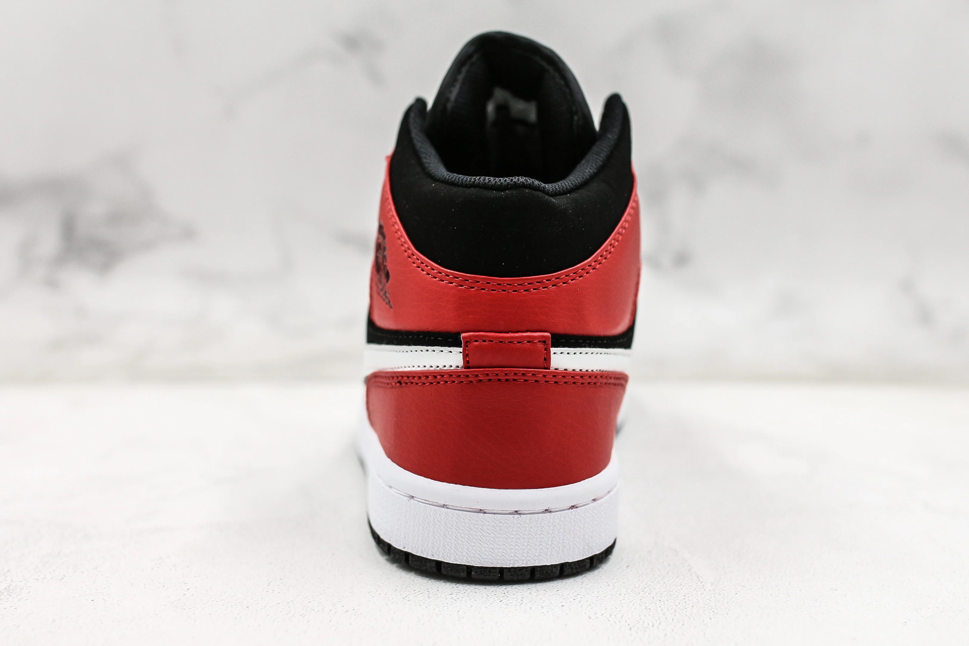 Réplica AIR JORDAN 1 mid Sneaker