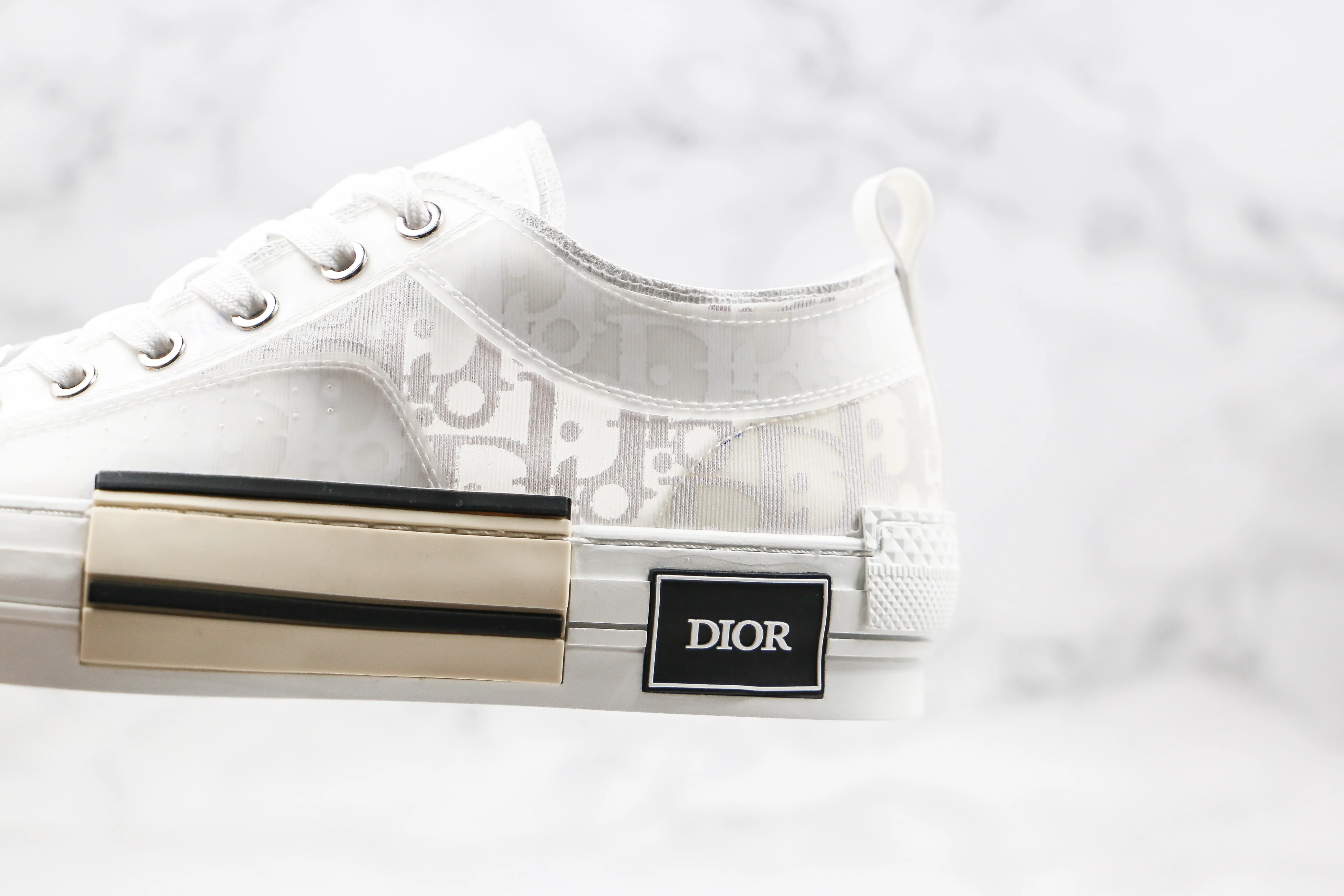 Réplica DIOR LOW WHITE Sneaker