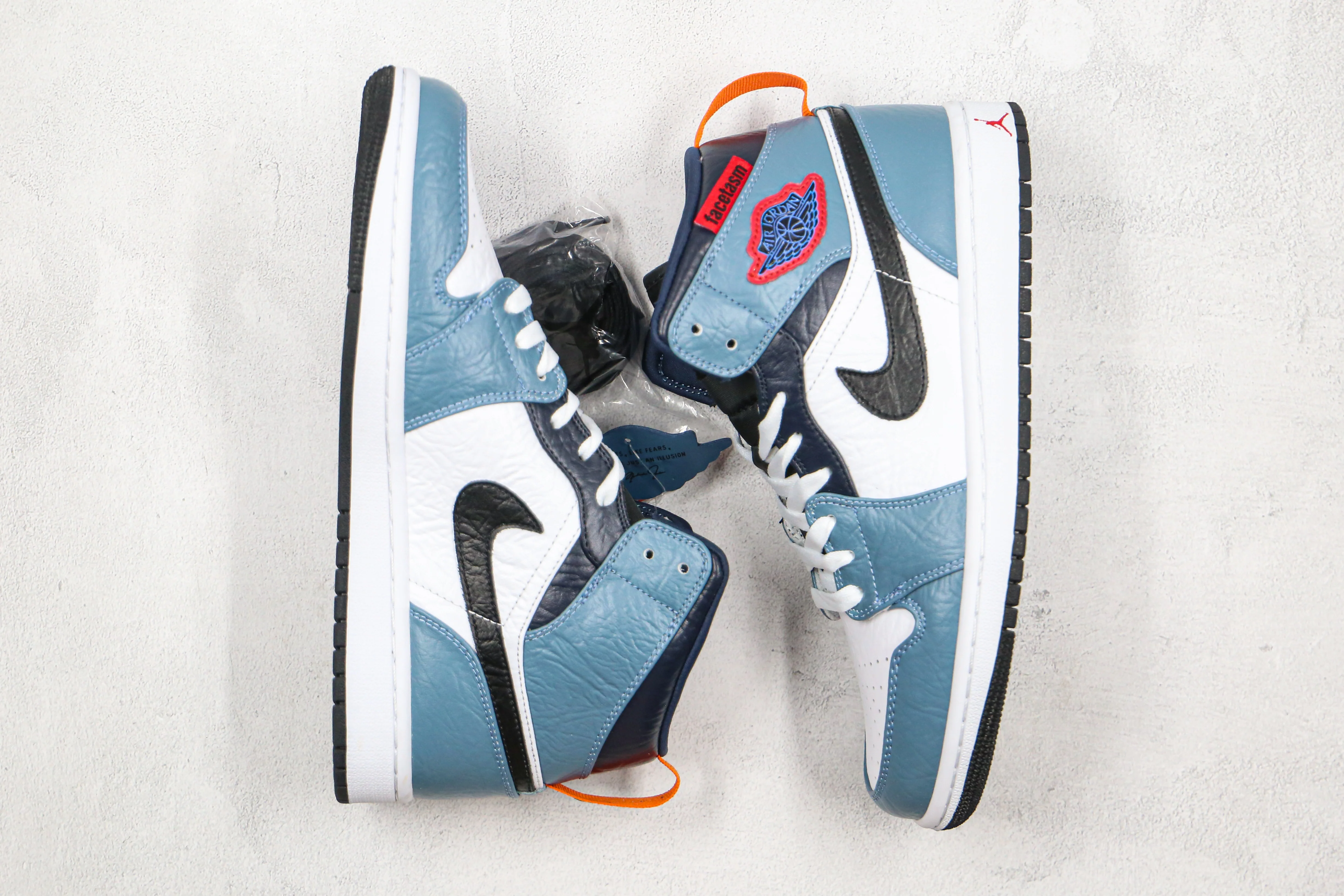 Réplica AIR JORDAN 1 Mid Sneaker