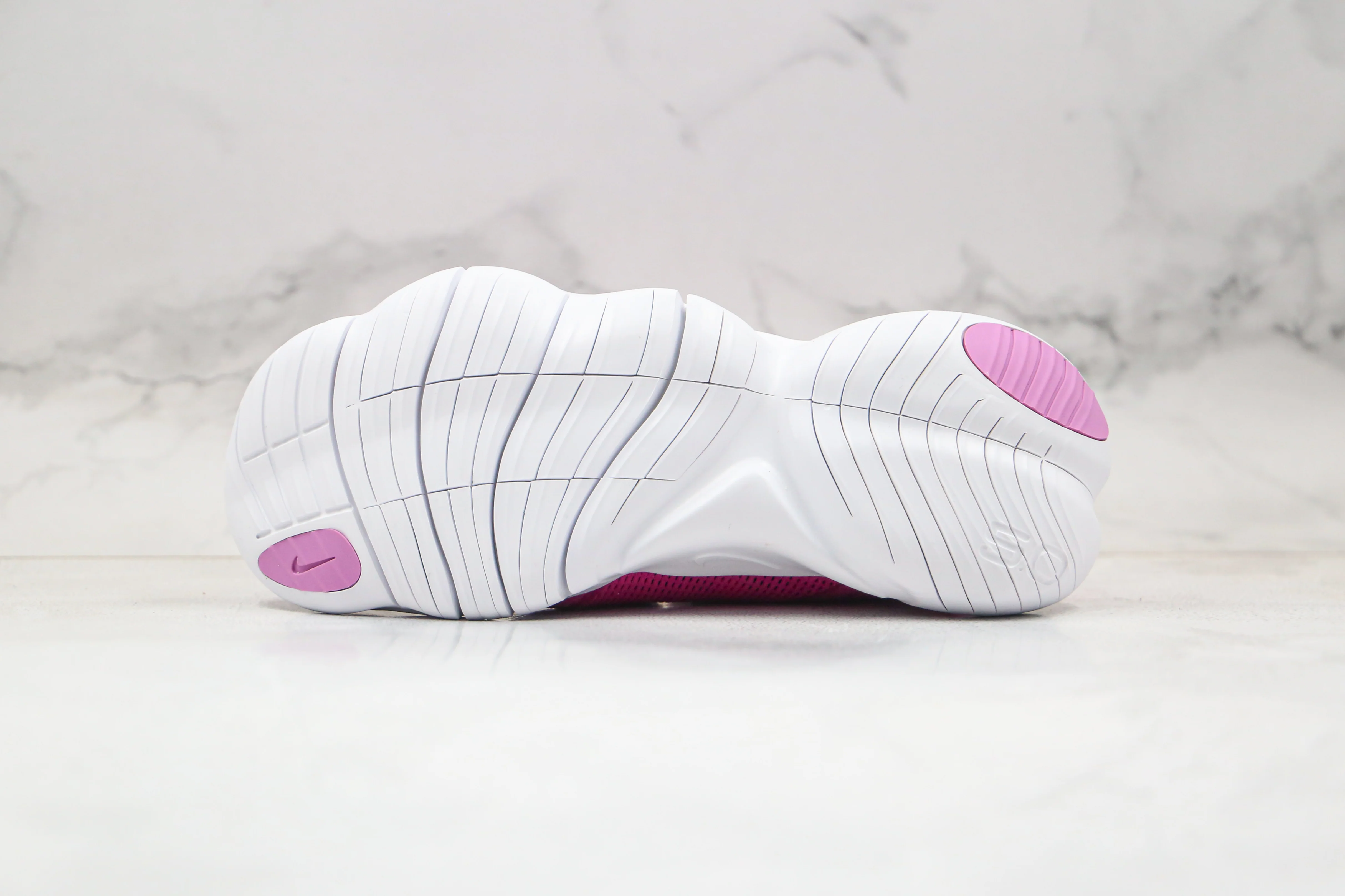 Réplica FREE RN 5.0 - FUCHIA Nike Sneaker