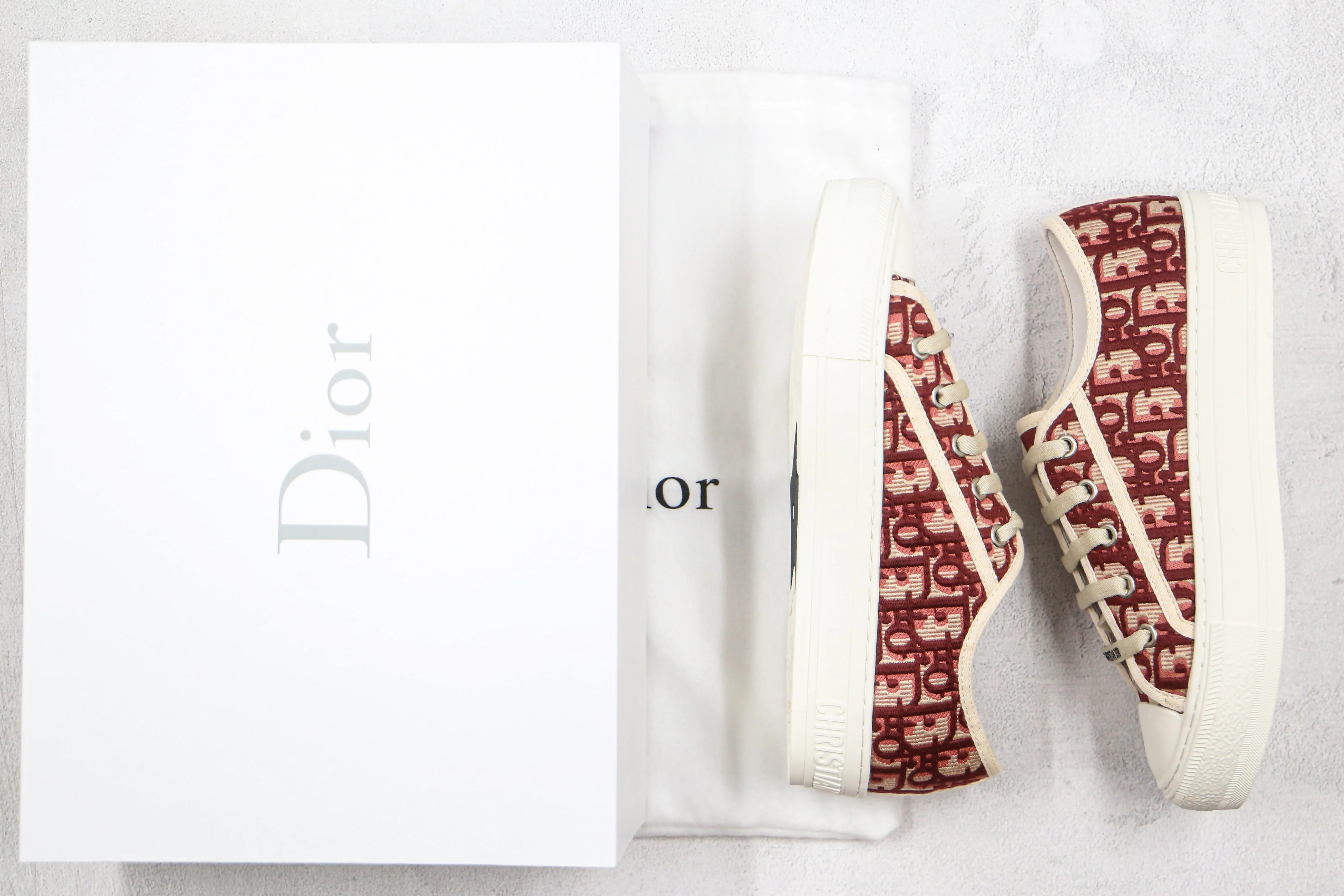 Réplica DIOR LOW VELVET RED Sneaker