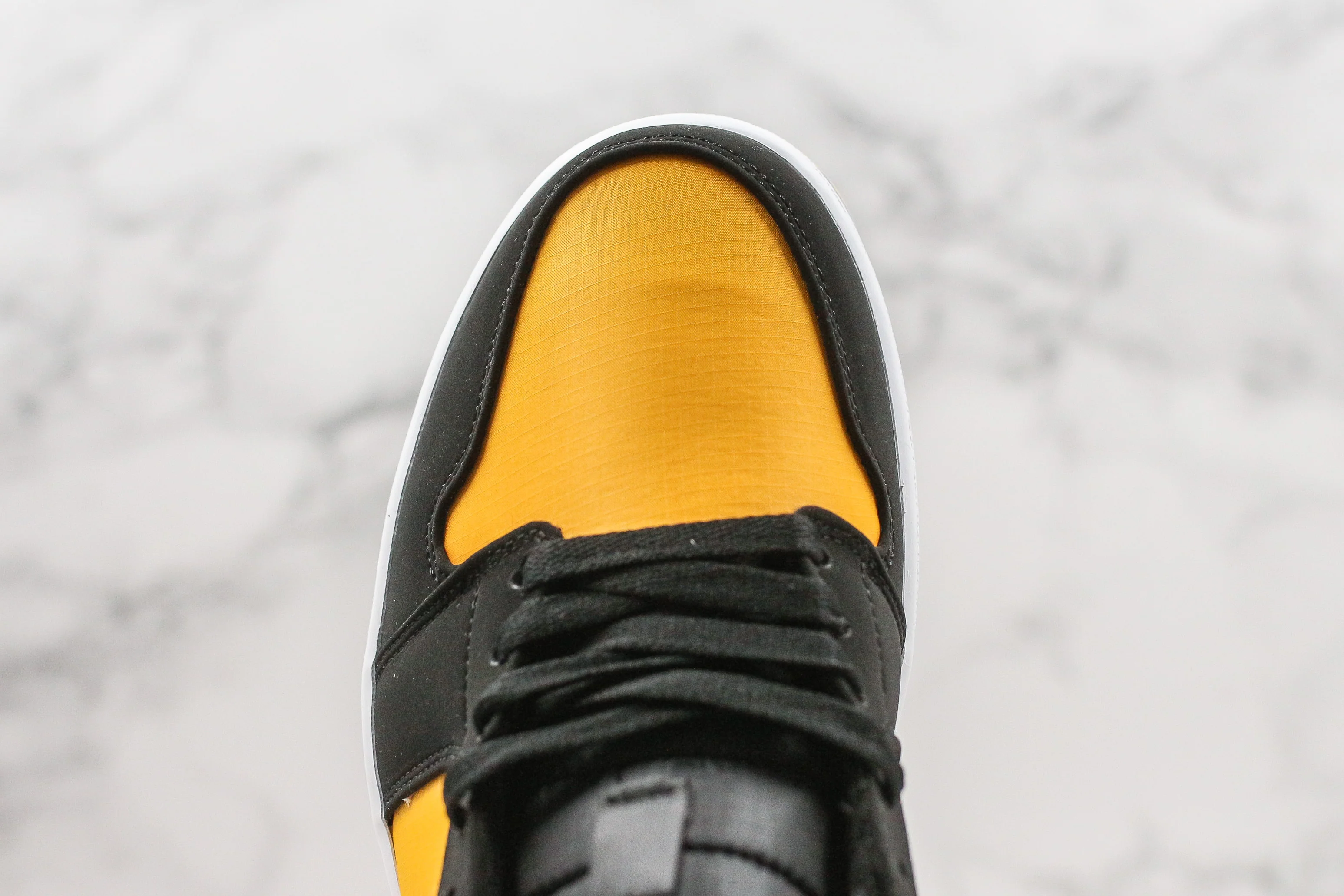 Réplica AIR JORDAN 1 mid Sneaker