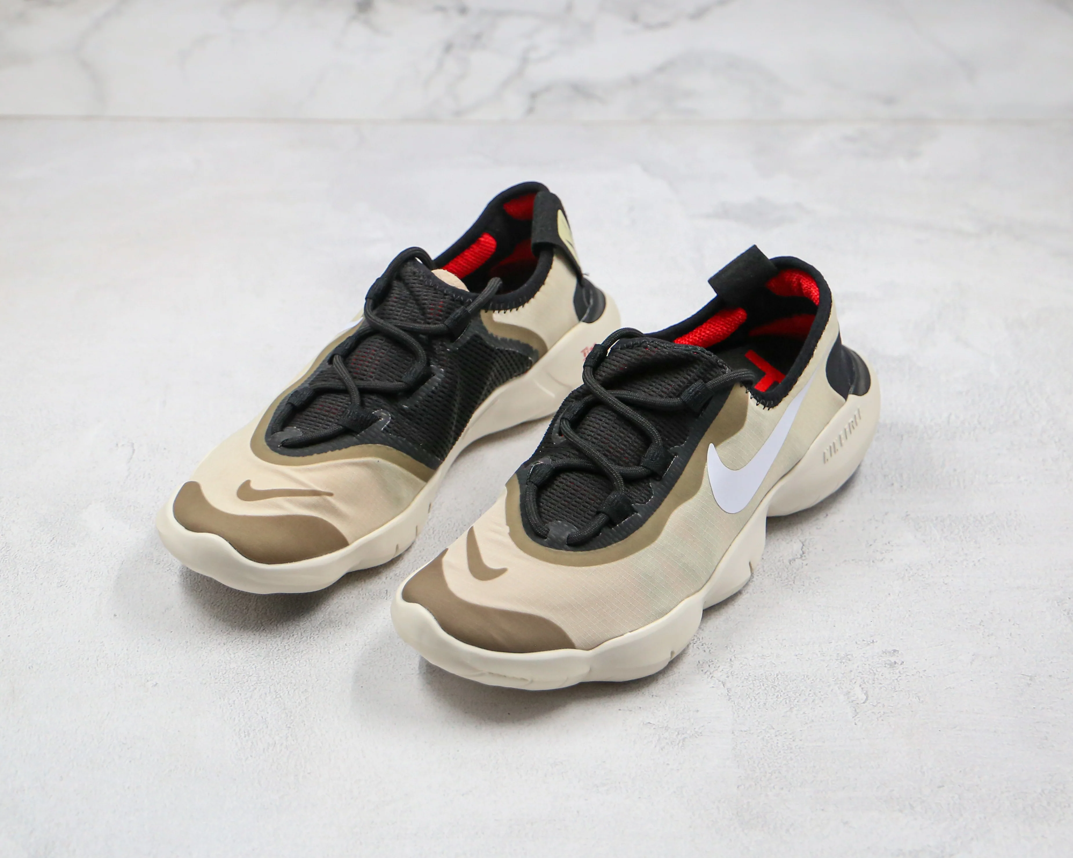 Réplica FREE RN 5.0 - DESERT Nike Sneaker