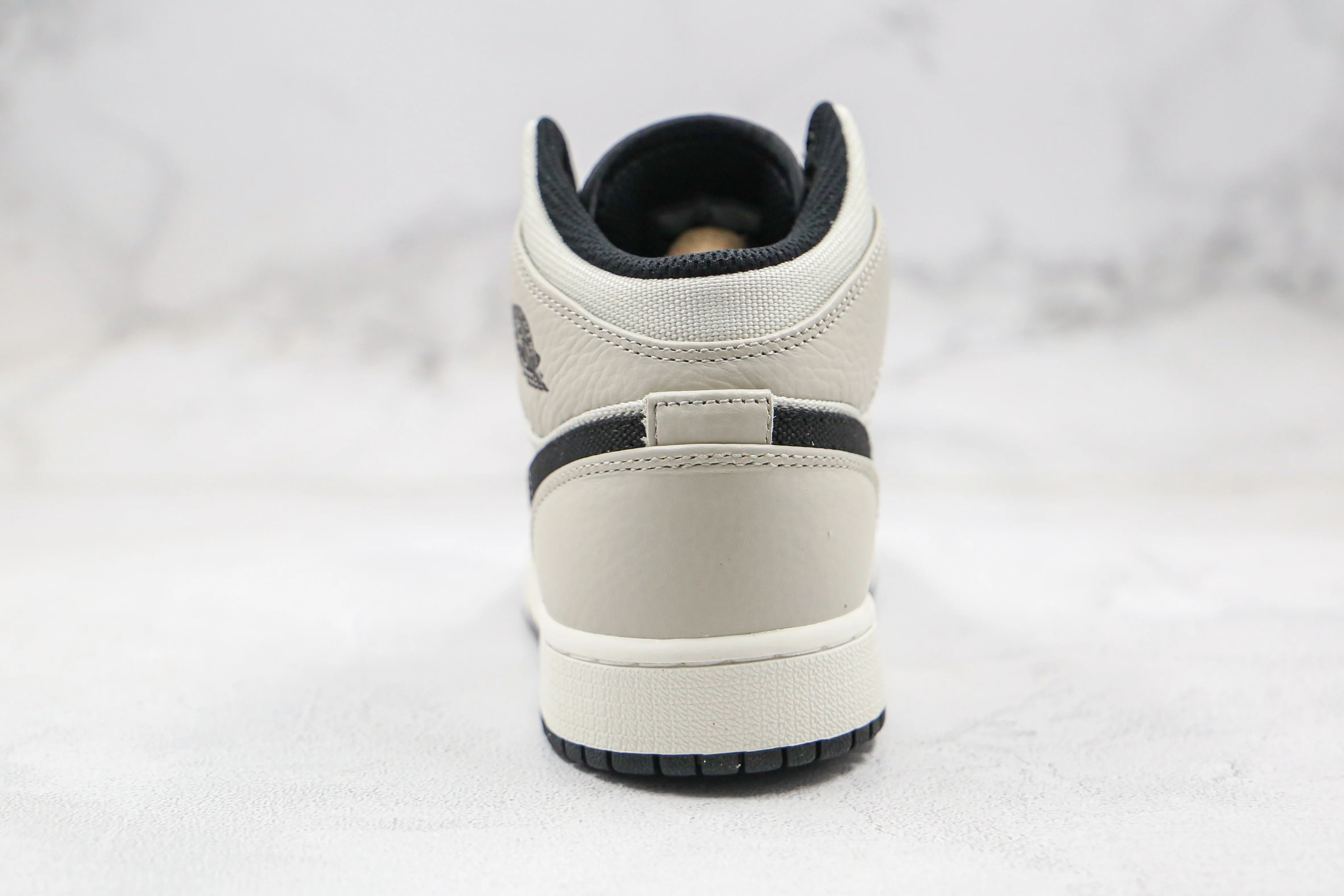 Réplica AIR JORDAN 1 Mid Sneaker