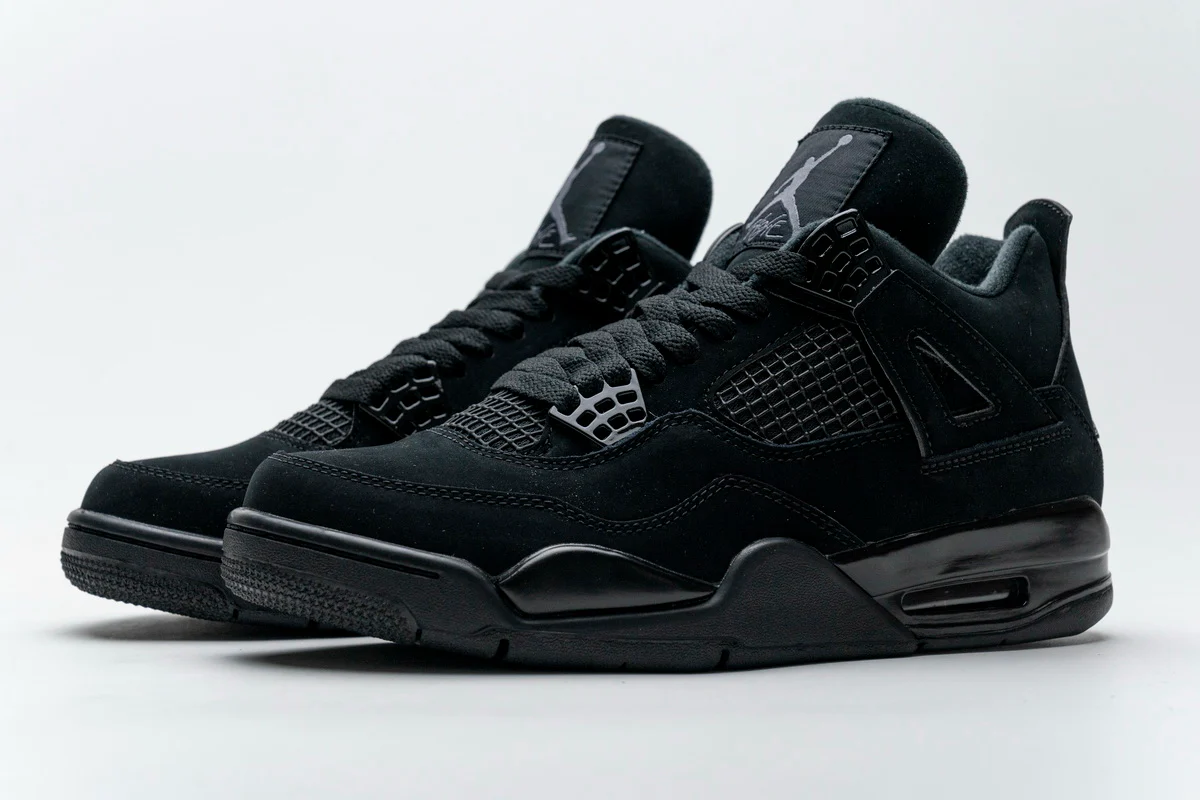 Réplica AIR JORDAN 4 “black Cat” Sneaker