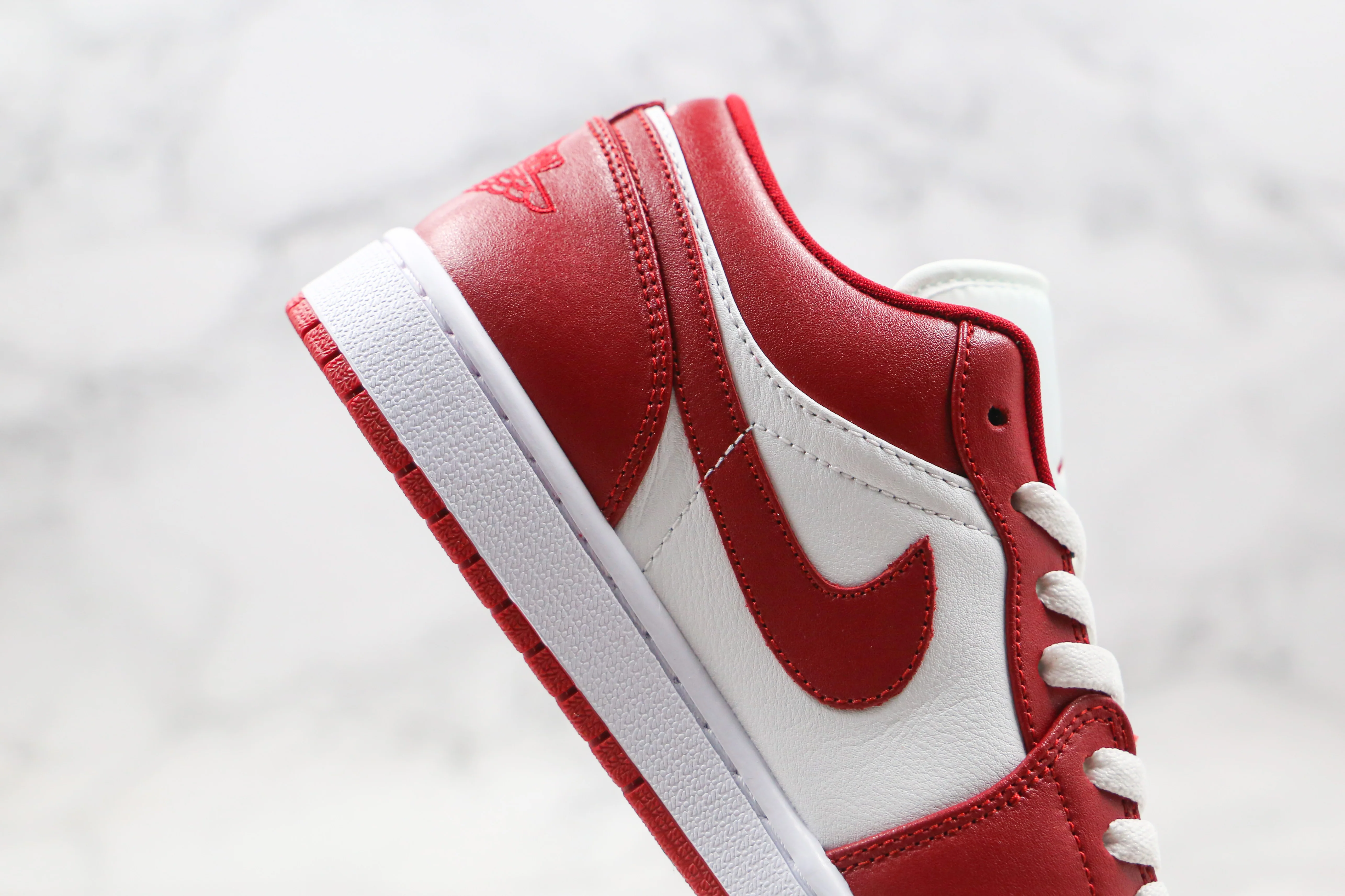 Réplica AIR JORDAN 1 low HELL Sneaker