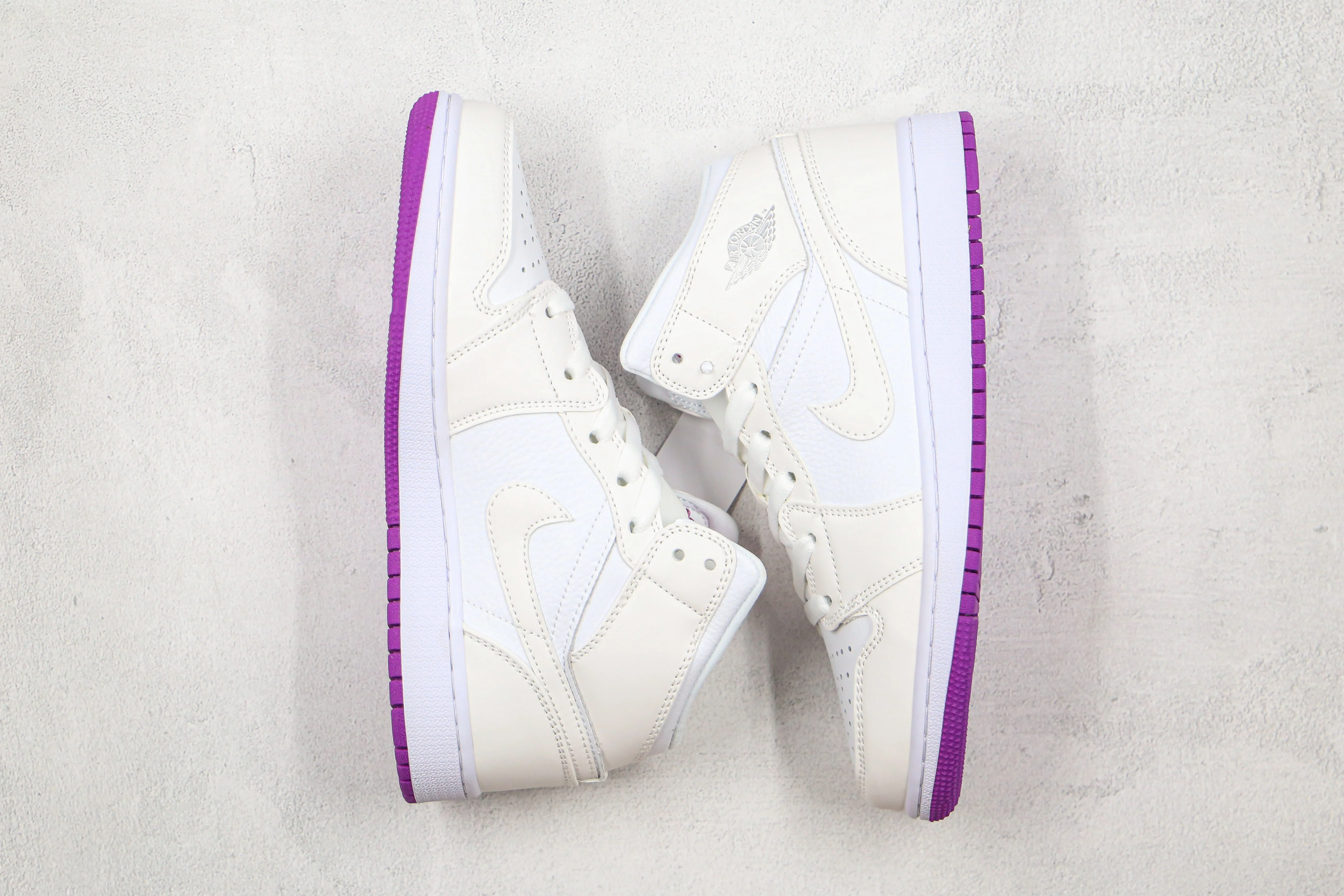 Réplica AIR JORDAN 1 Mid Sneaker